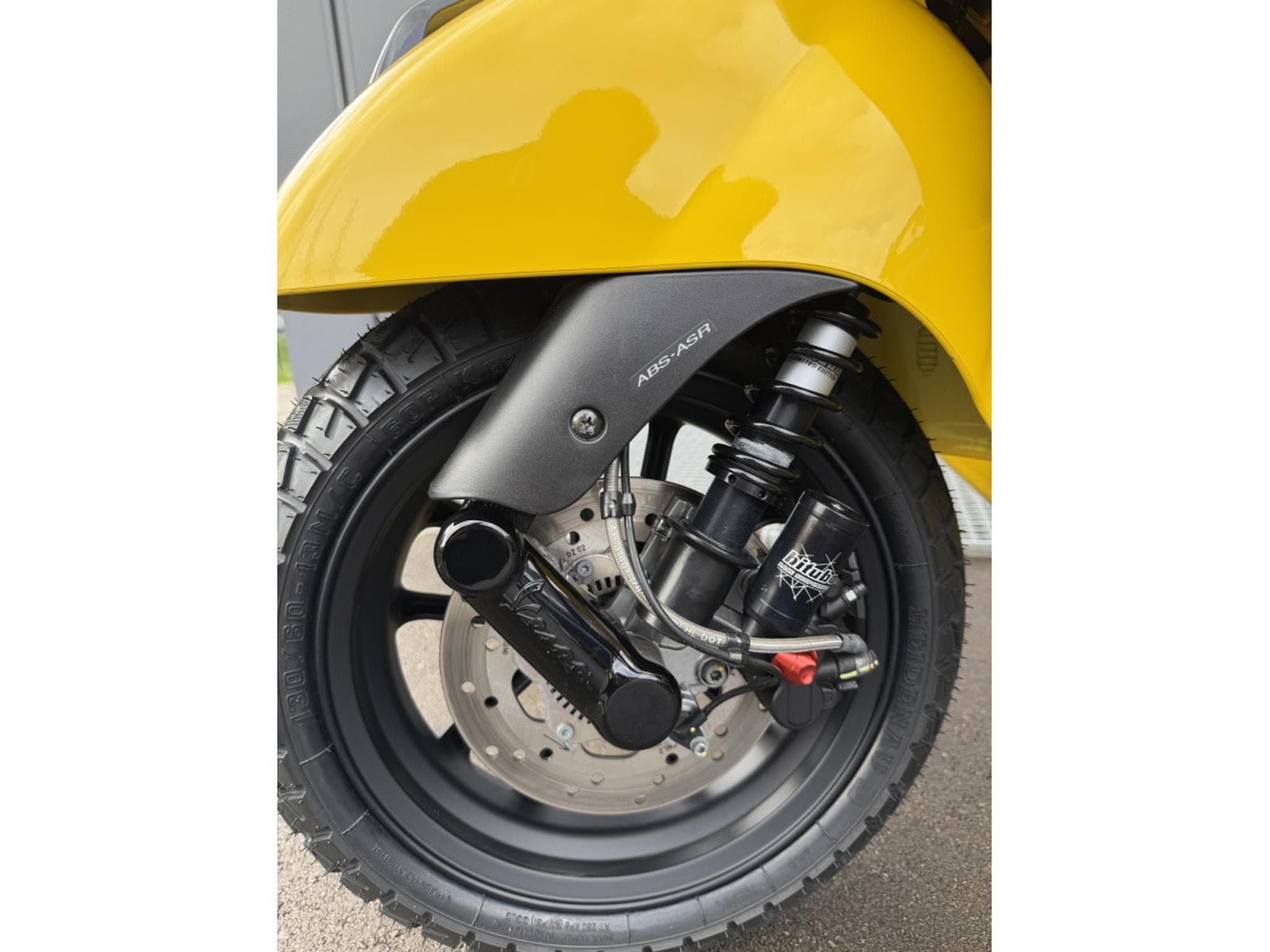 Vespa GTS 300 (2021) - Foto 8