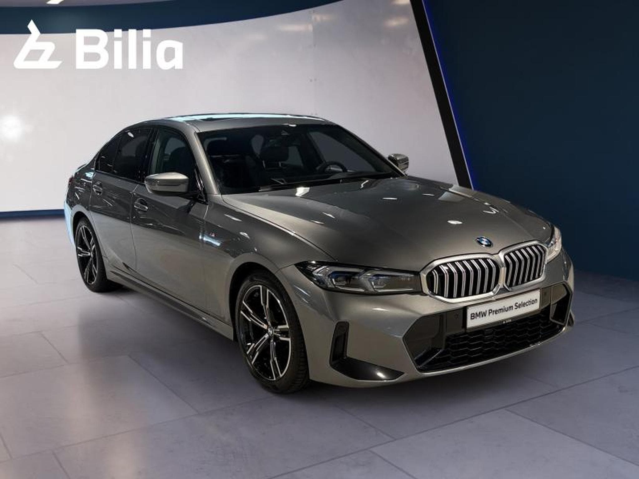 BMW 320 320i M-Sport (2024) - Photo 8