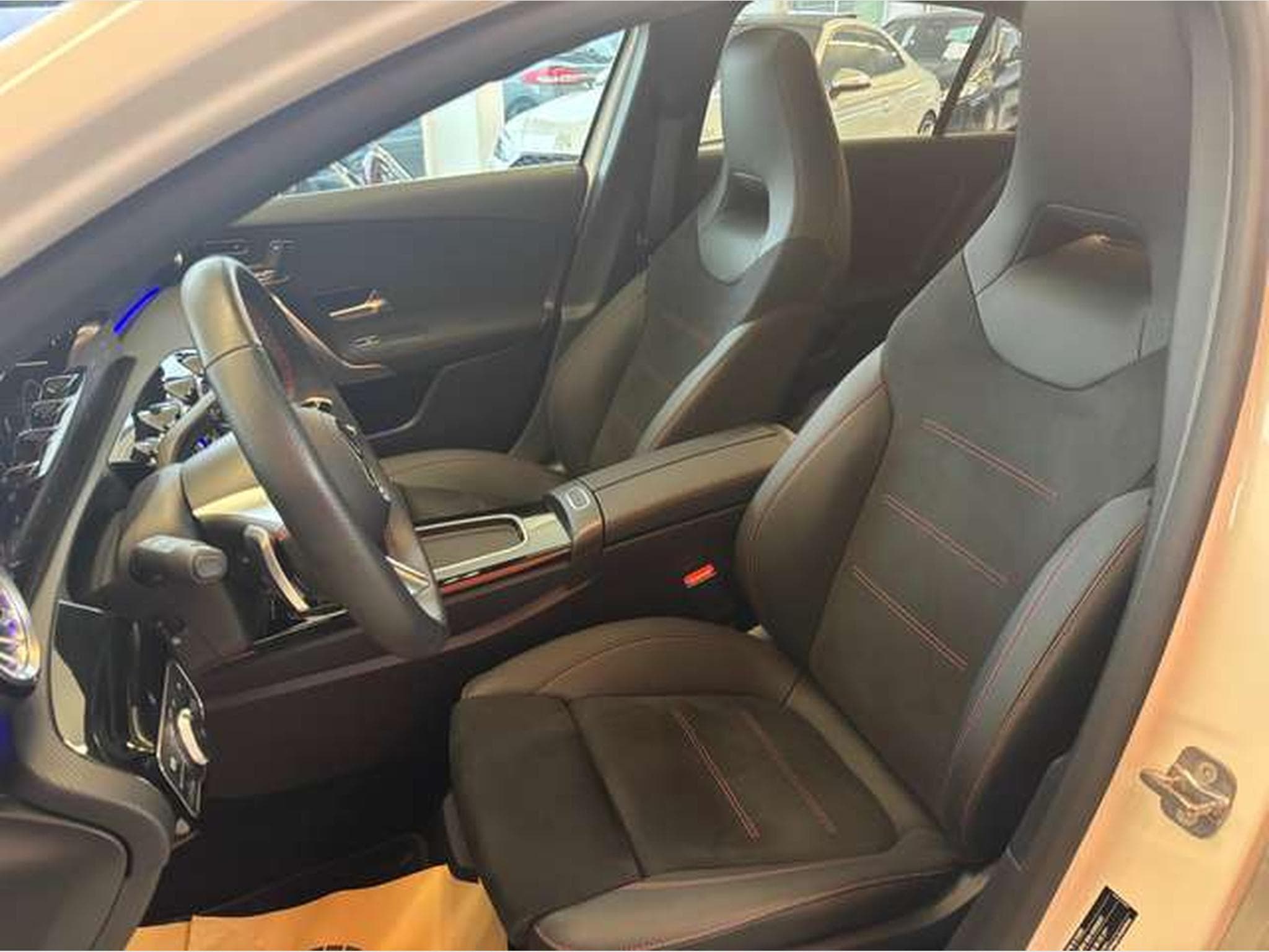 Mercedes A 250 4Matic 8G-DCT Pro Advanced-MAX 48 MOIS DE GARANTIE (2024) - Photo 15