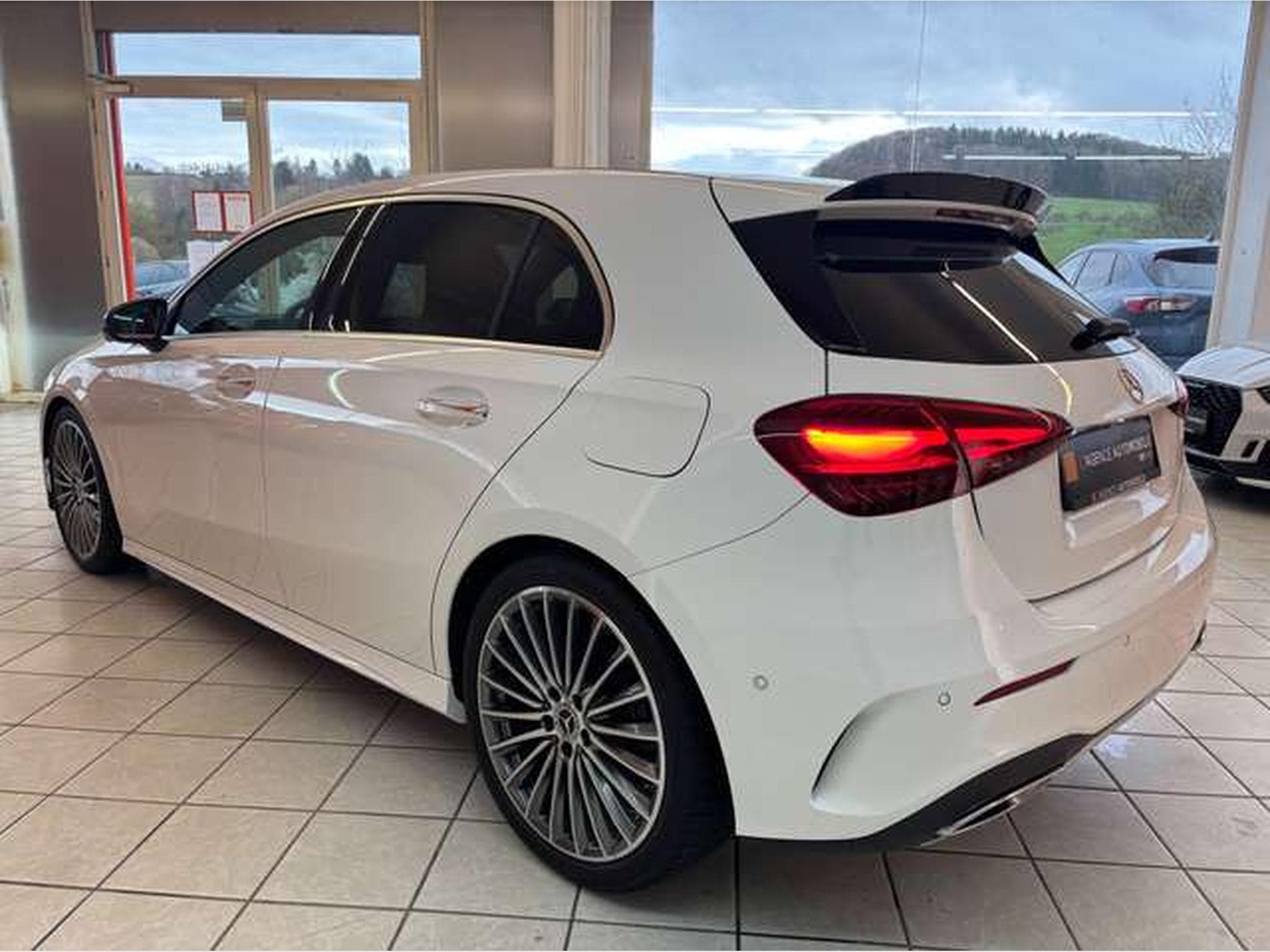 Mercedes A 250 4Matic 8G-DCT Pro Advanced-MAX 48 MOIS DE GARANTIE (2024) - Photo 6