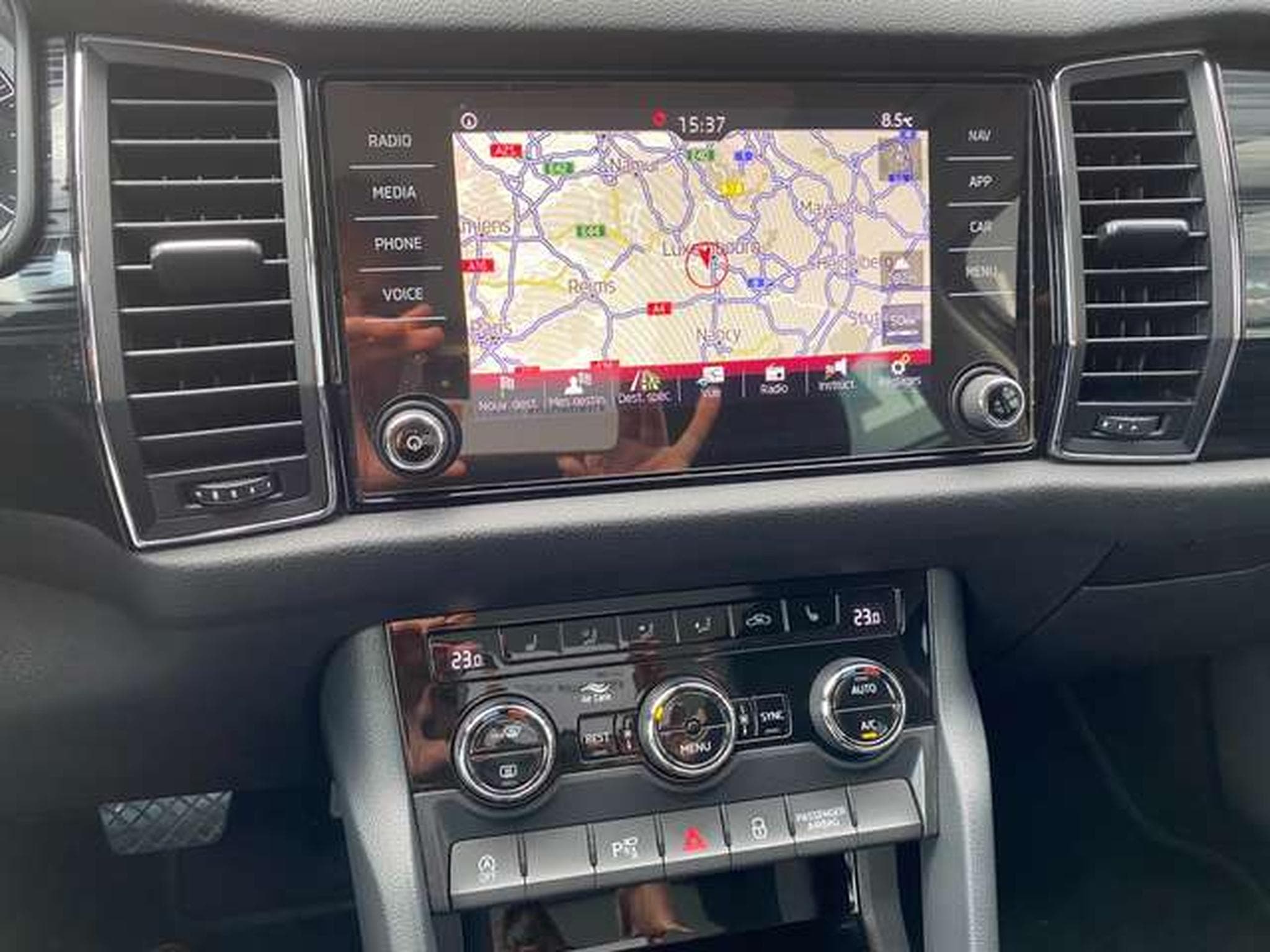 Skoda Kodiaq 2.0 TDI 150ch DSG 7 Places (2018) - Photo 12