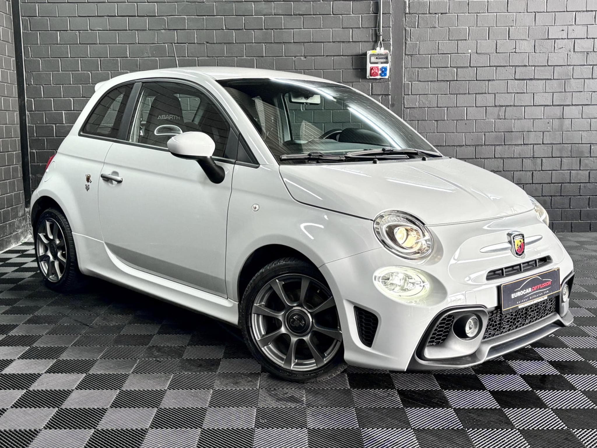 Abarth 595 595 1.4 Turbo 145 CV (2021) - Foto 3