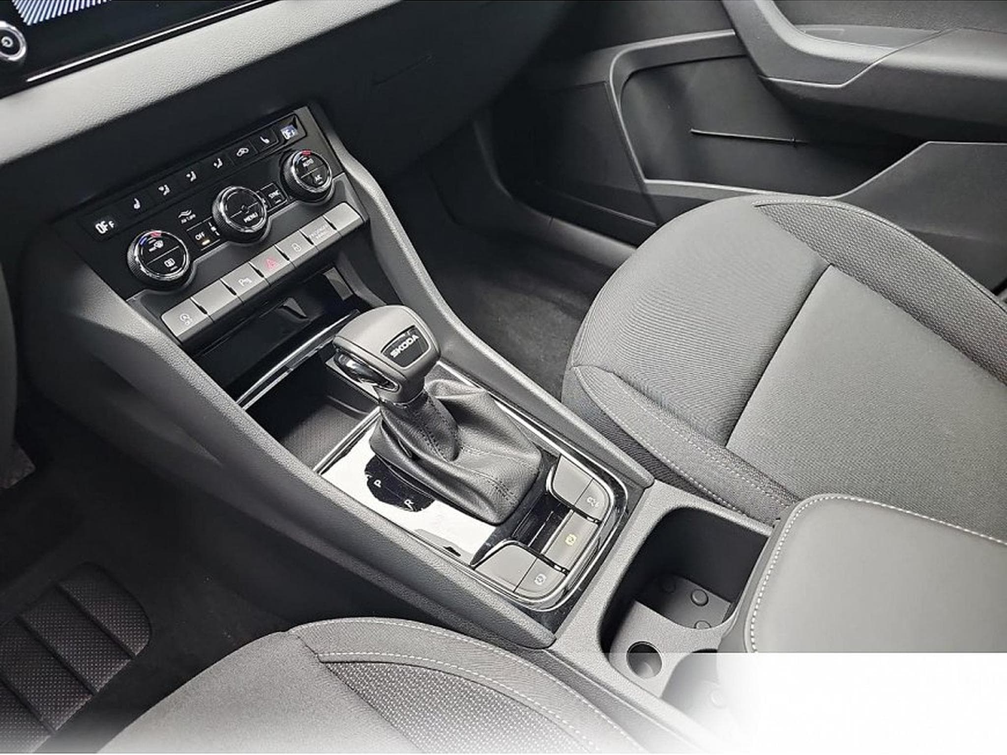 Skoda Karoq (2026) - Foto 11
