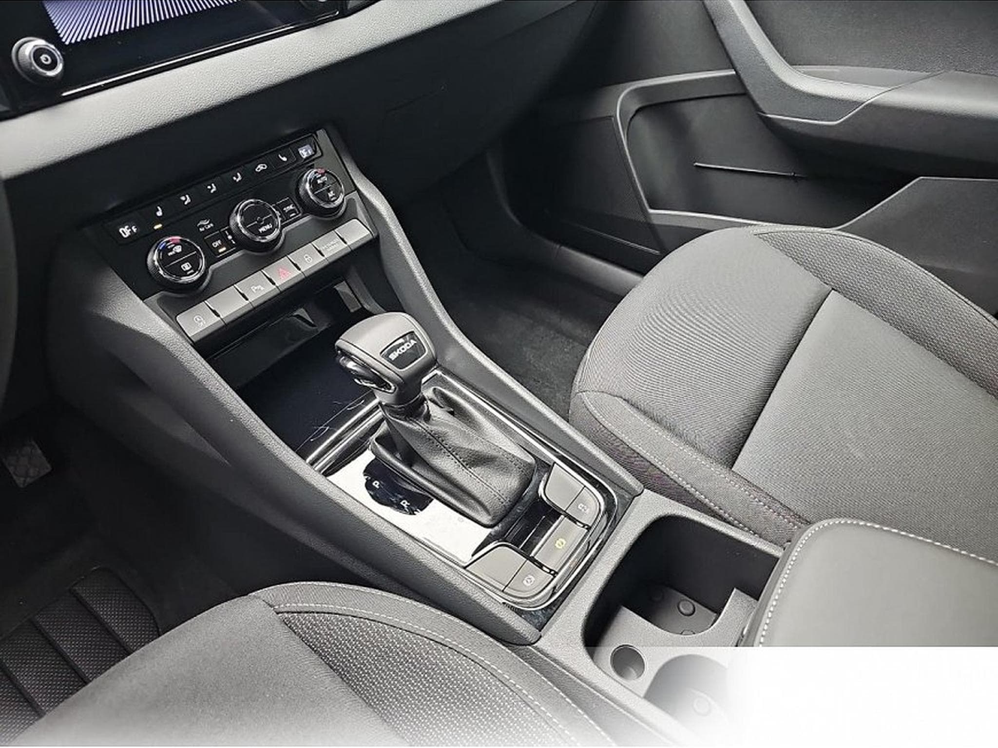 Skoda Karoq (2026) - Foto 11
