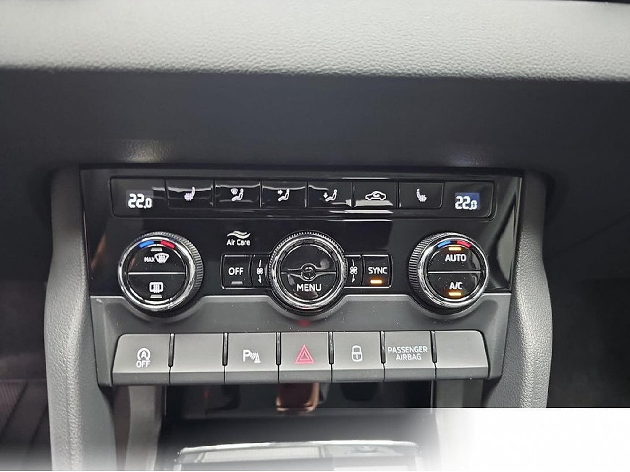 Skoda Karoq (2026) - Foto 10