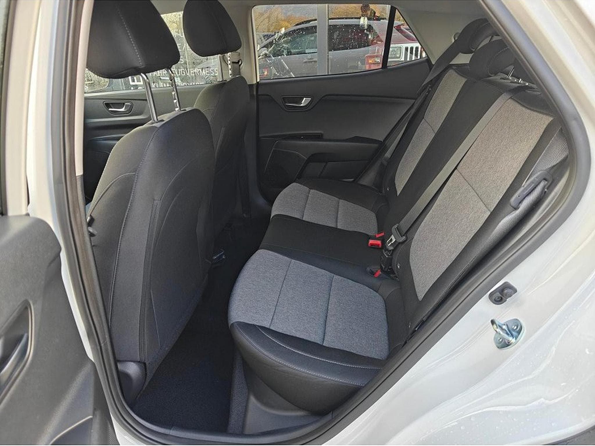 Kia Stonic (2026) - Photo 12