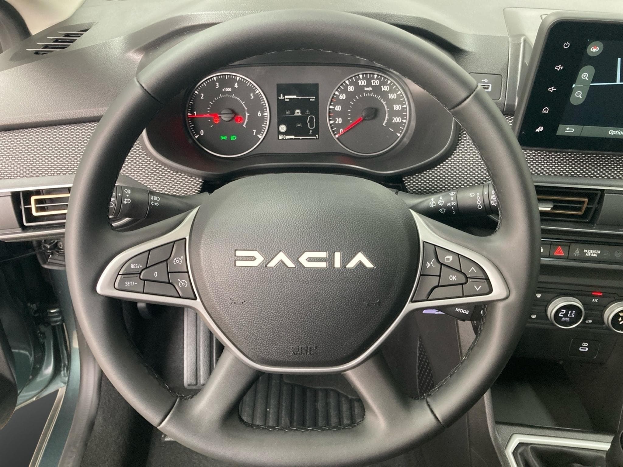 Dacia Sandero Stepway Expression TCe 90 (2025) - Photo 13