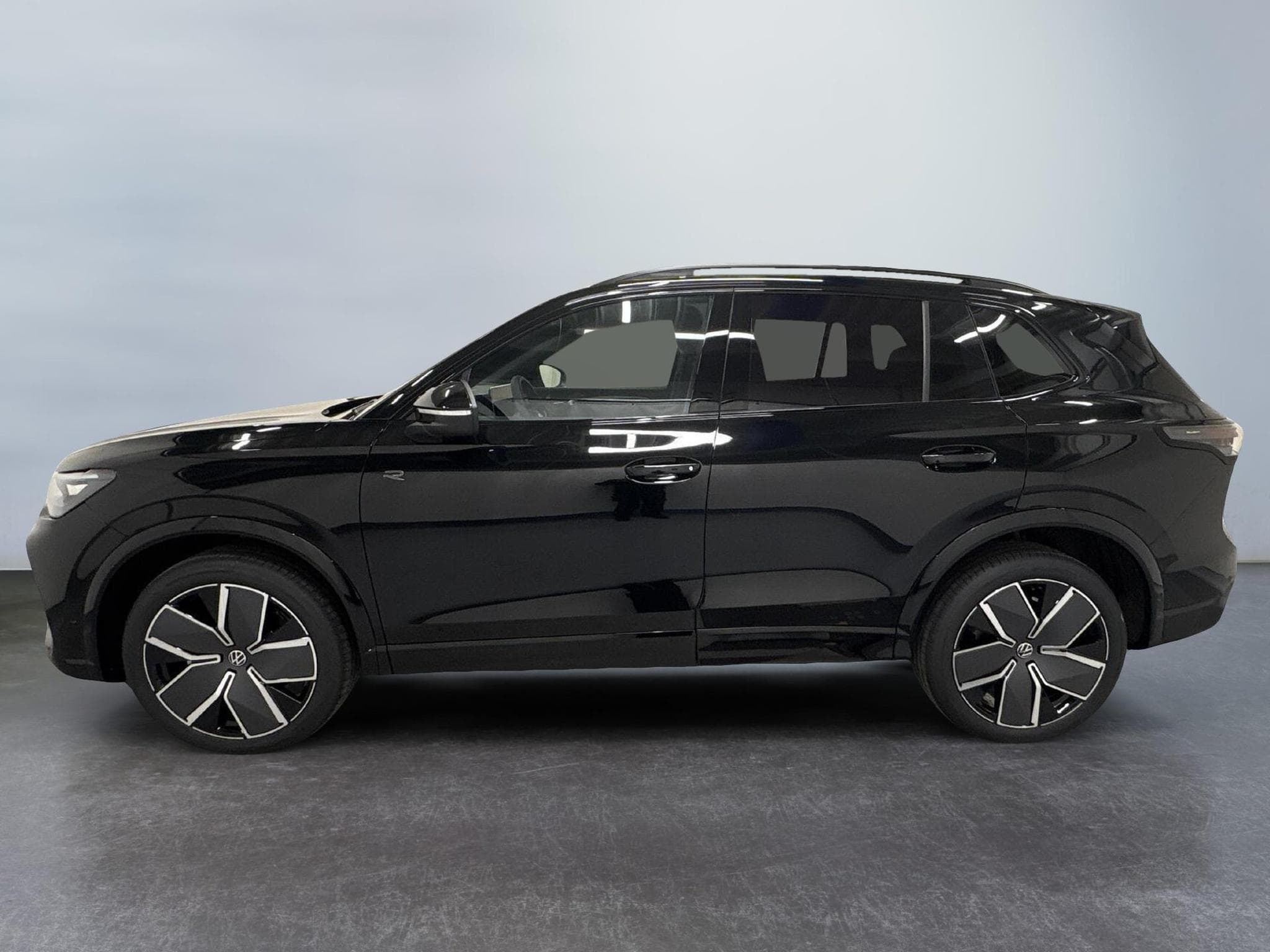 VW Tiguan R-Line Edition 2.0 (2025) - Photo 4