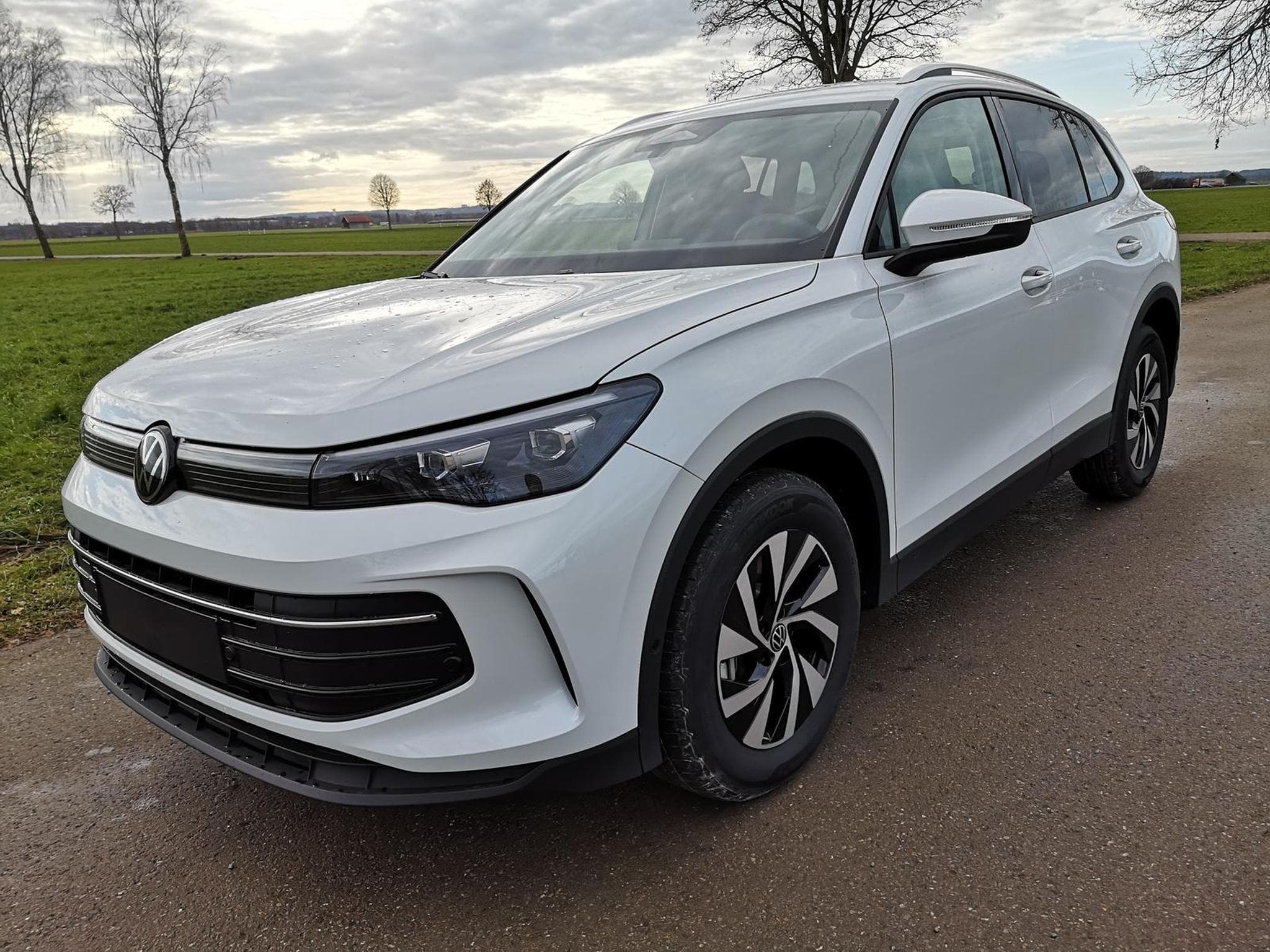 VW Tiguan 2.0 TDI 110 kW Life (2026) - Photo 1