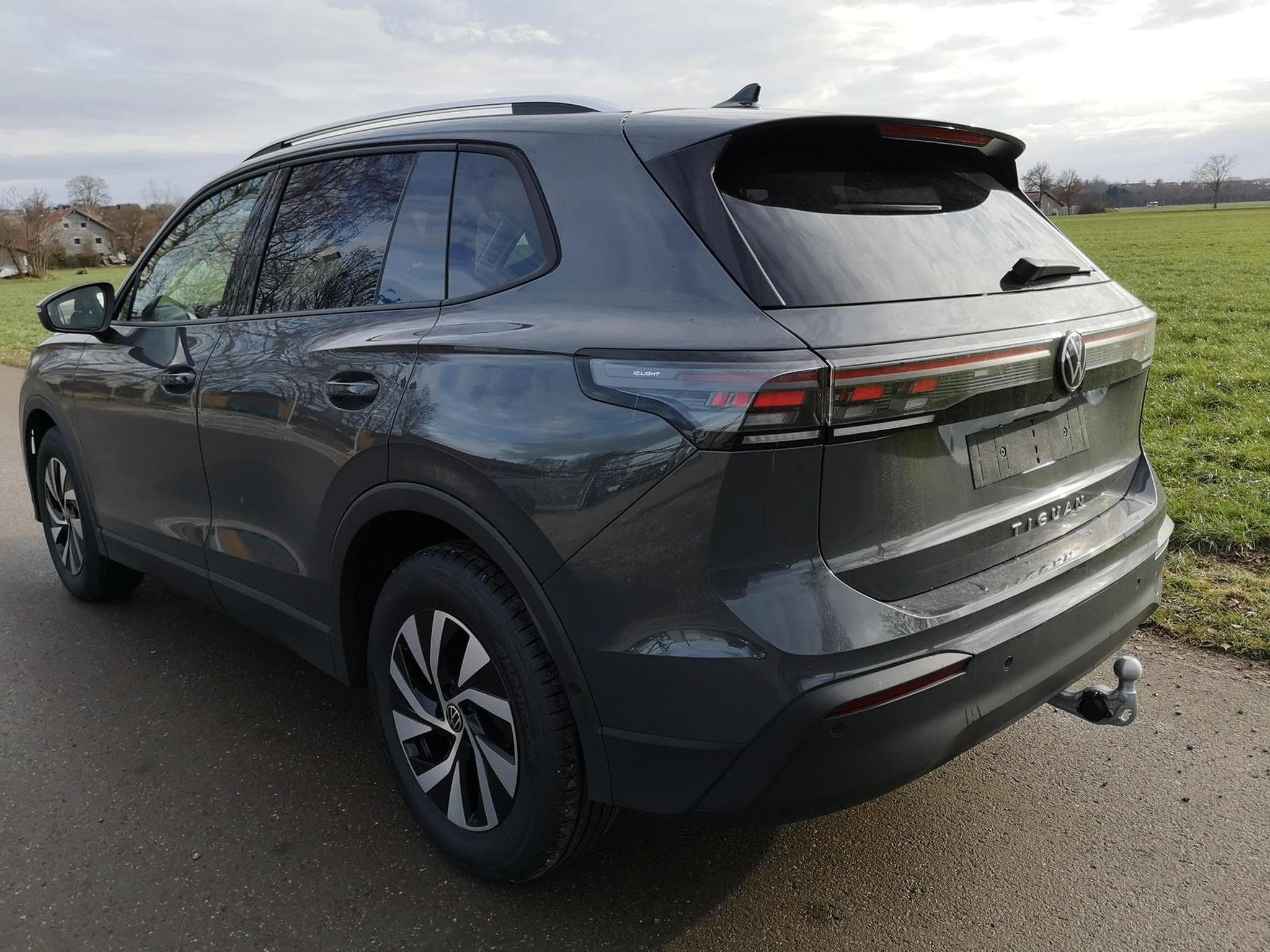 VW Tiguan 2.0 TDI 110 kW Life (2026) - Photo 3