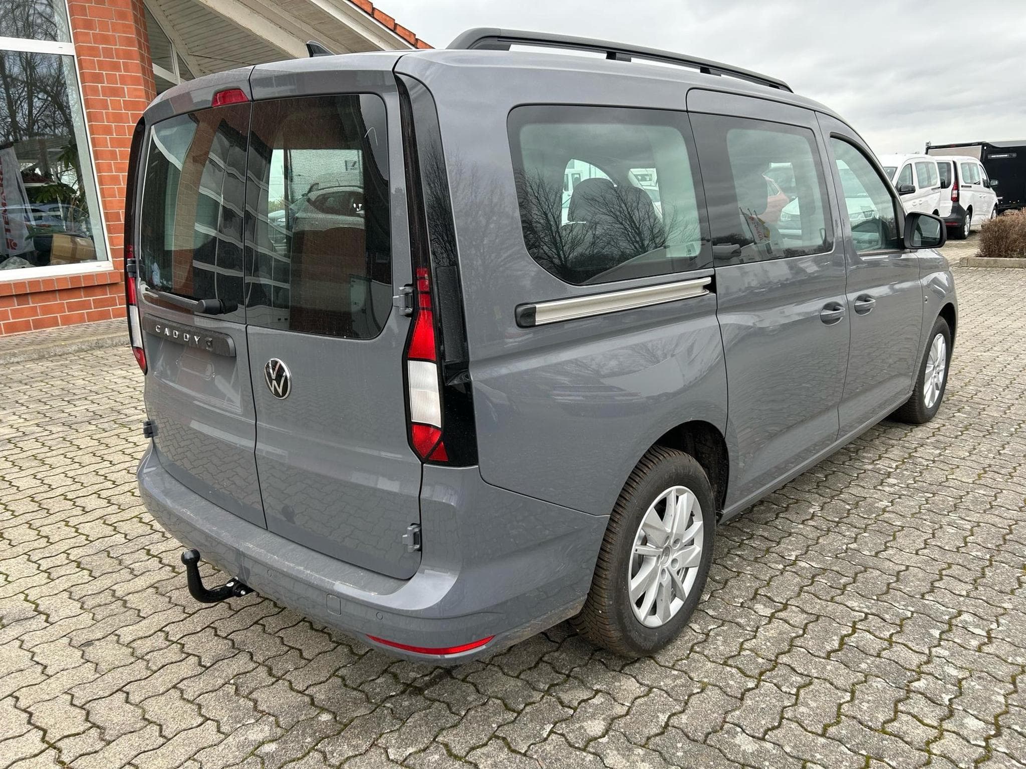 VW Caddy Life Maxi (2026) - Foto 3