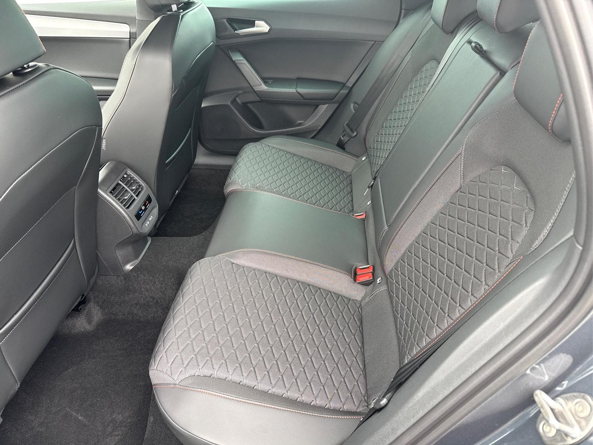 Seat Leon FR (2026) - Foto 12