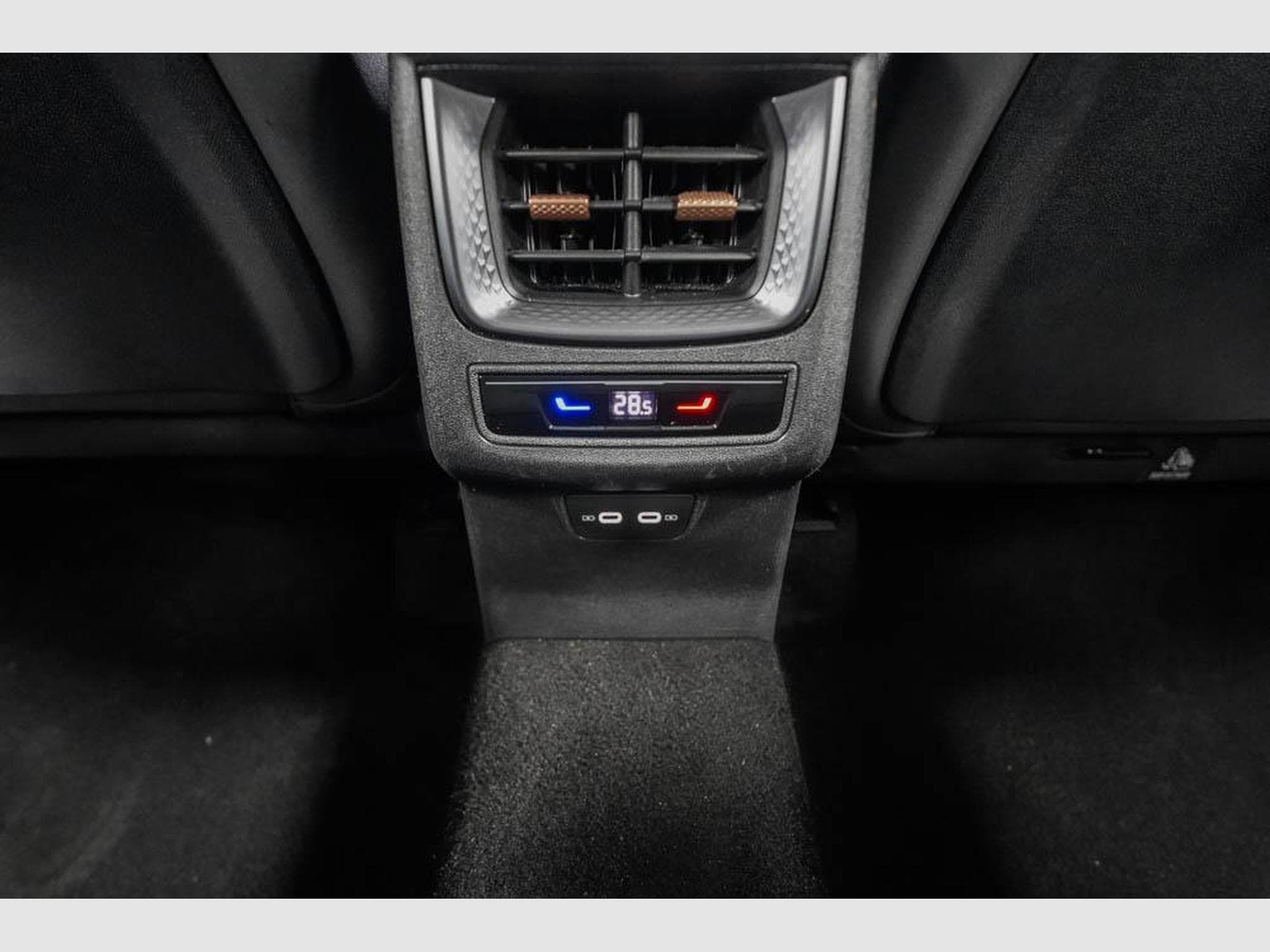 Cupra Terramar 2,0 TSI DSG (2025) - Foto 18