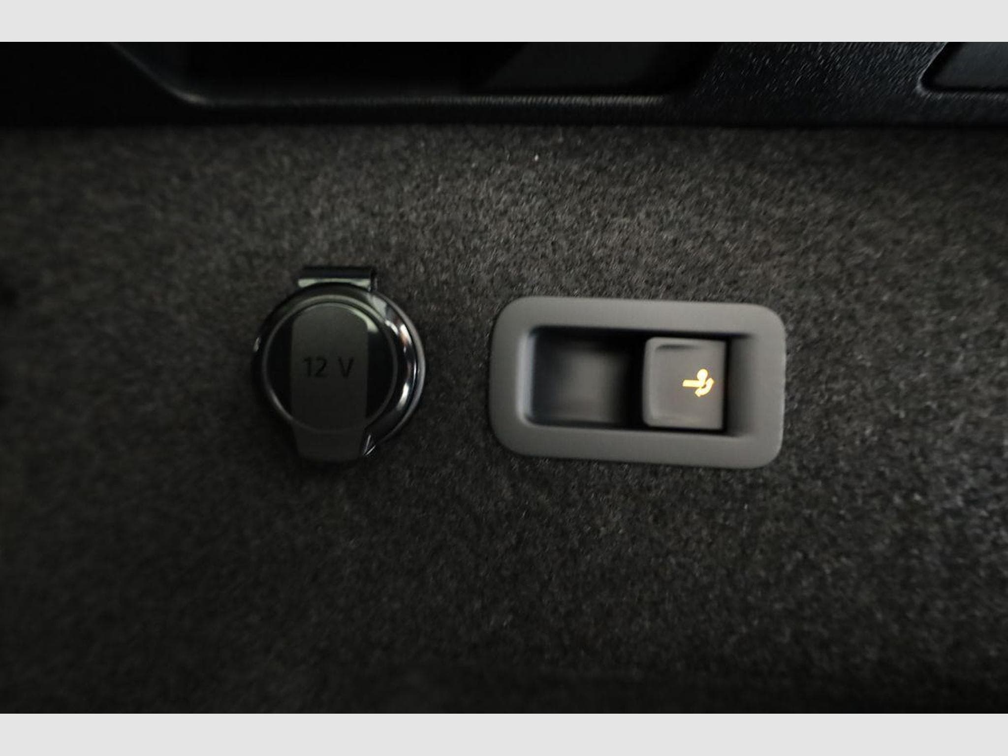 VW Tayron 1.5 TSI eHybrid 150 kW Life (2026) - Foto 14