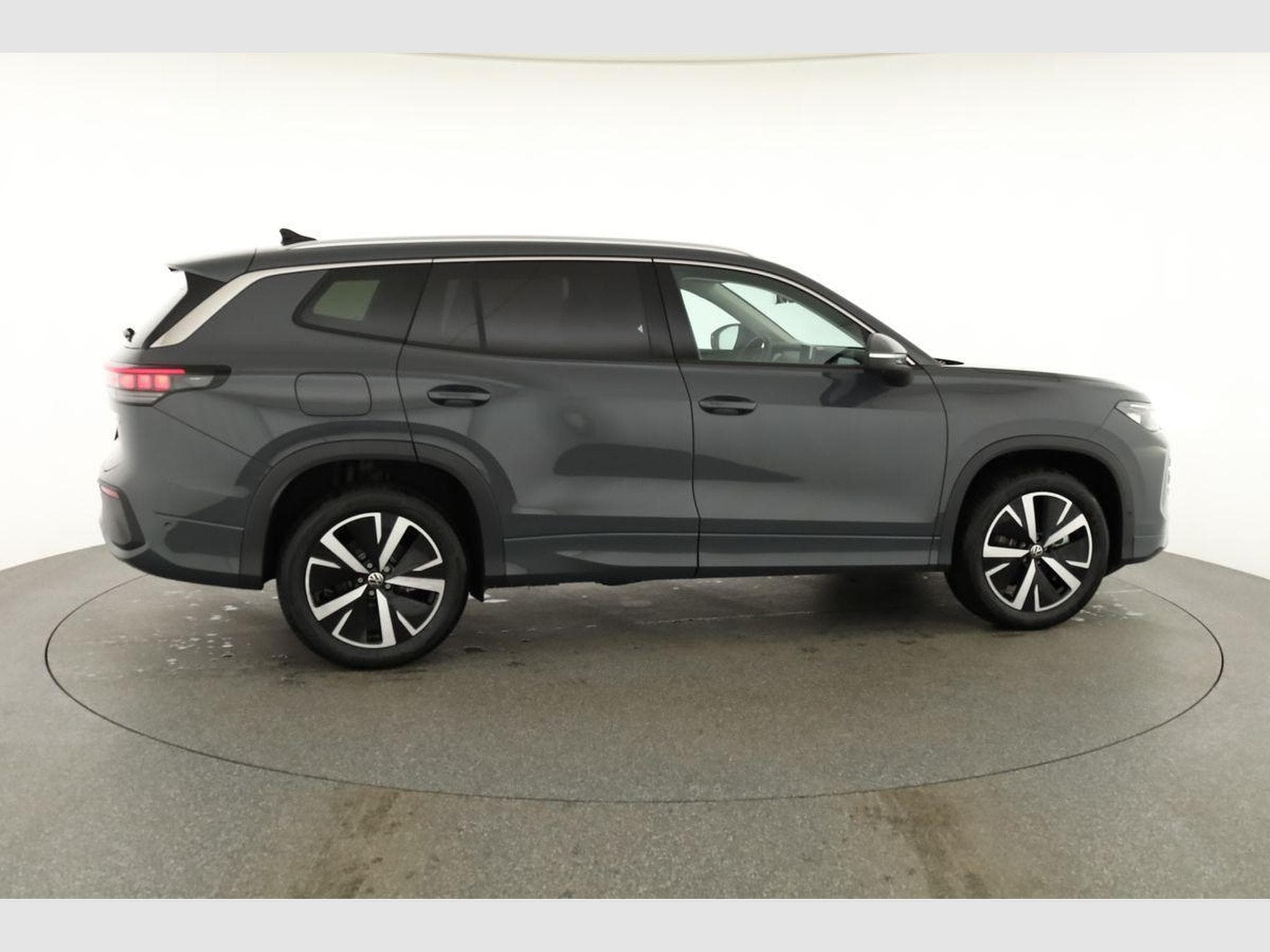 VW Tayron 1.5 TSI eHybrid 150 kW Life (2026) - Foto 22