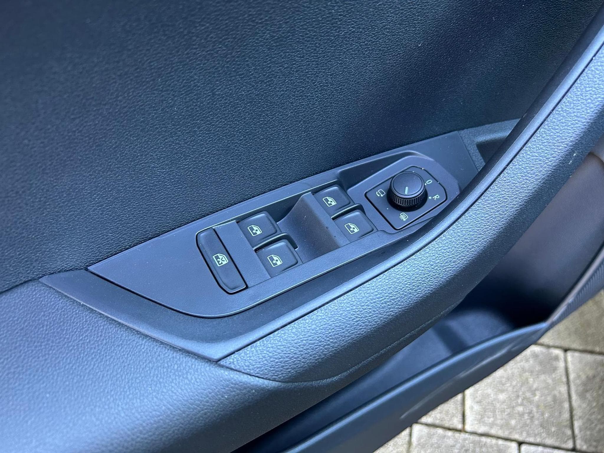 Skoda Karoq Selection (2026) - Foto 15