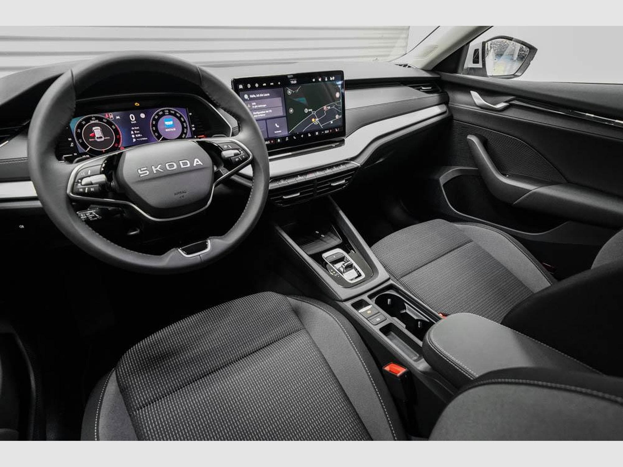 Skoda Octavia Kombi 1,5 eTSI (2026) - Foto 7