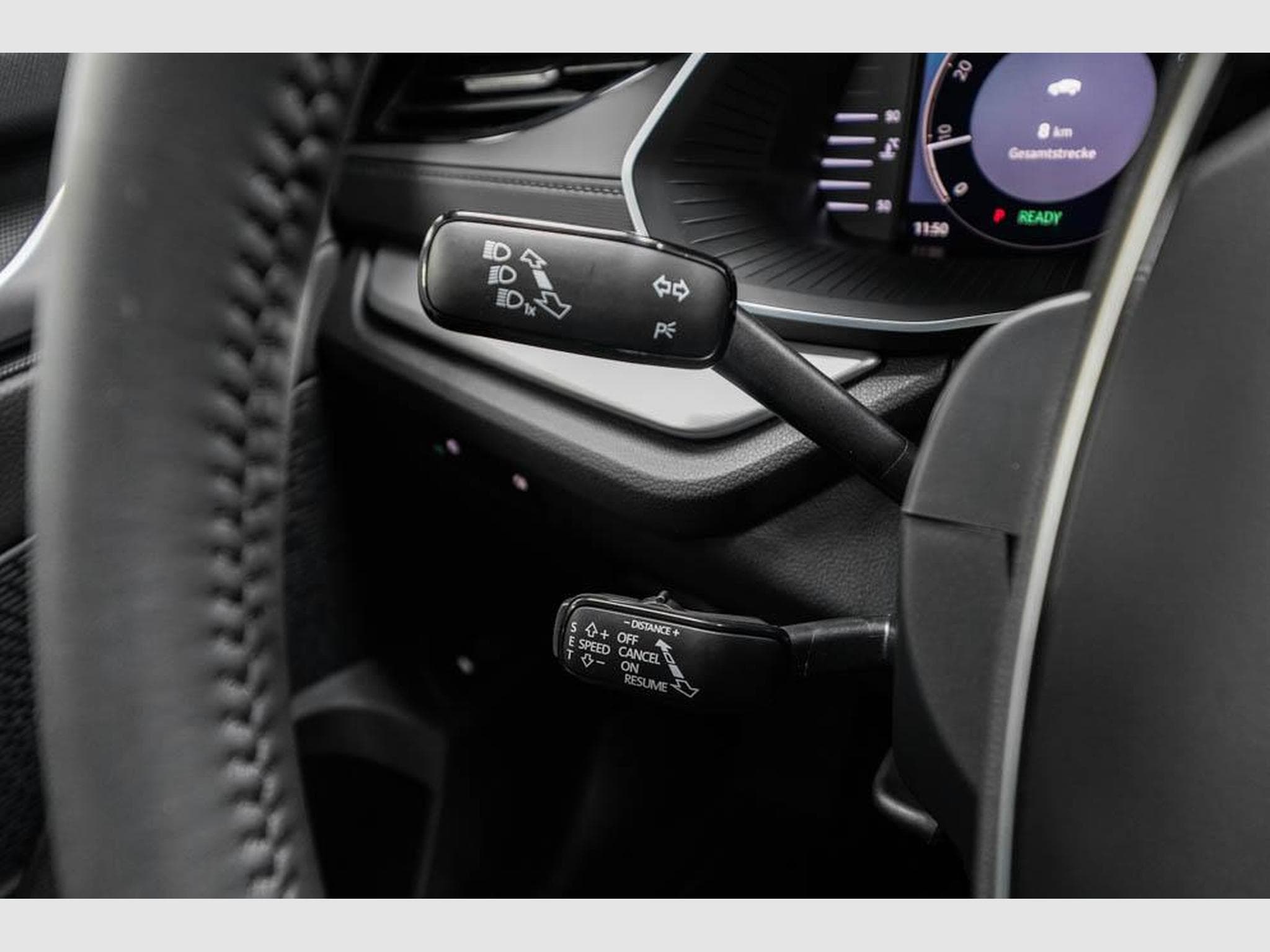 Skoda Octavia Kombi 1,5 eTSI (2025) - Photo 10