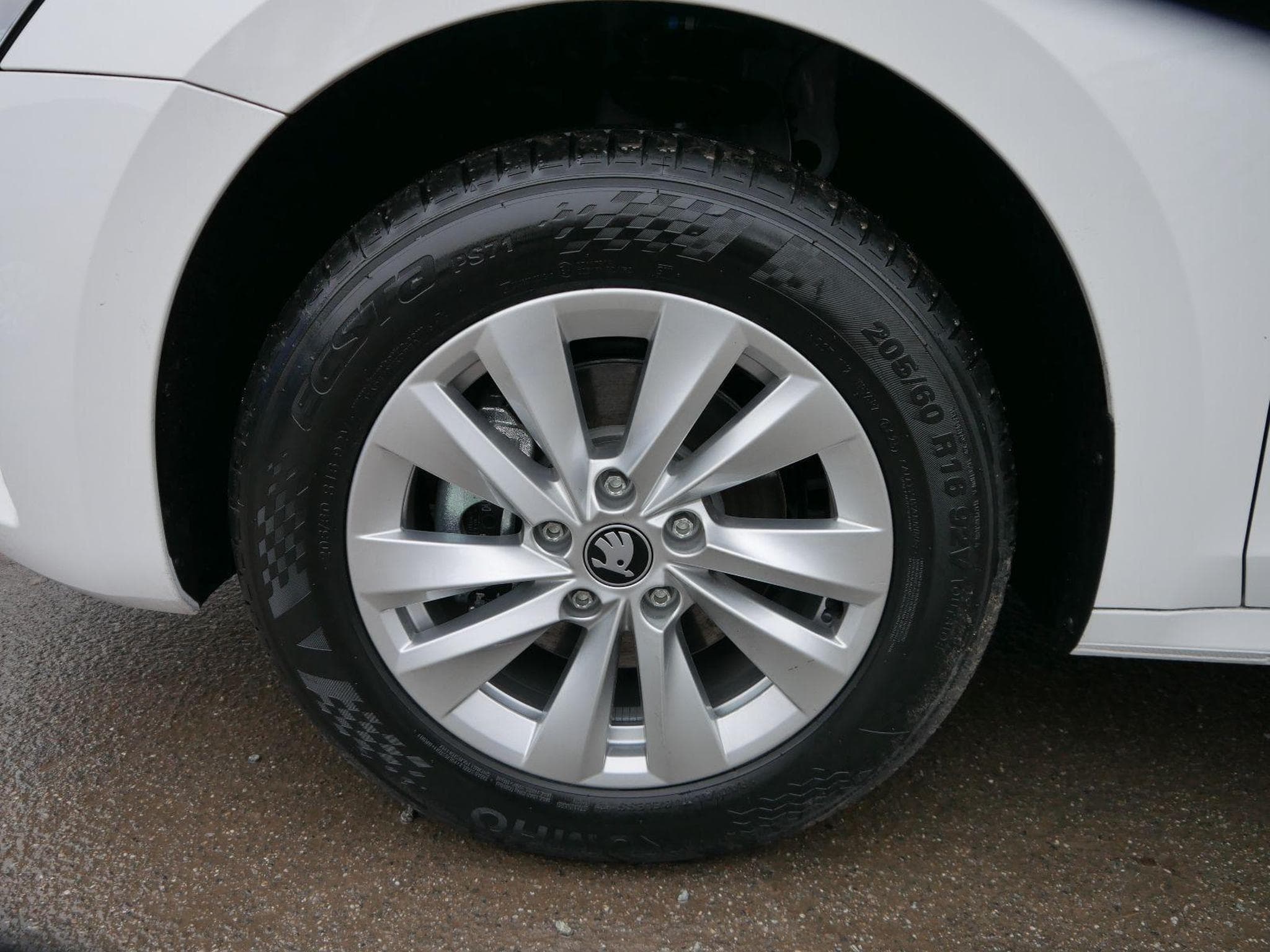 Skoda Octavia Selection (2026) - Foto 3