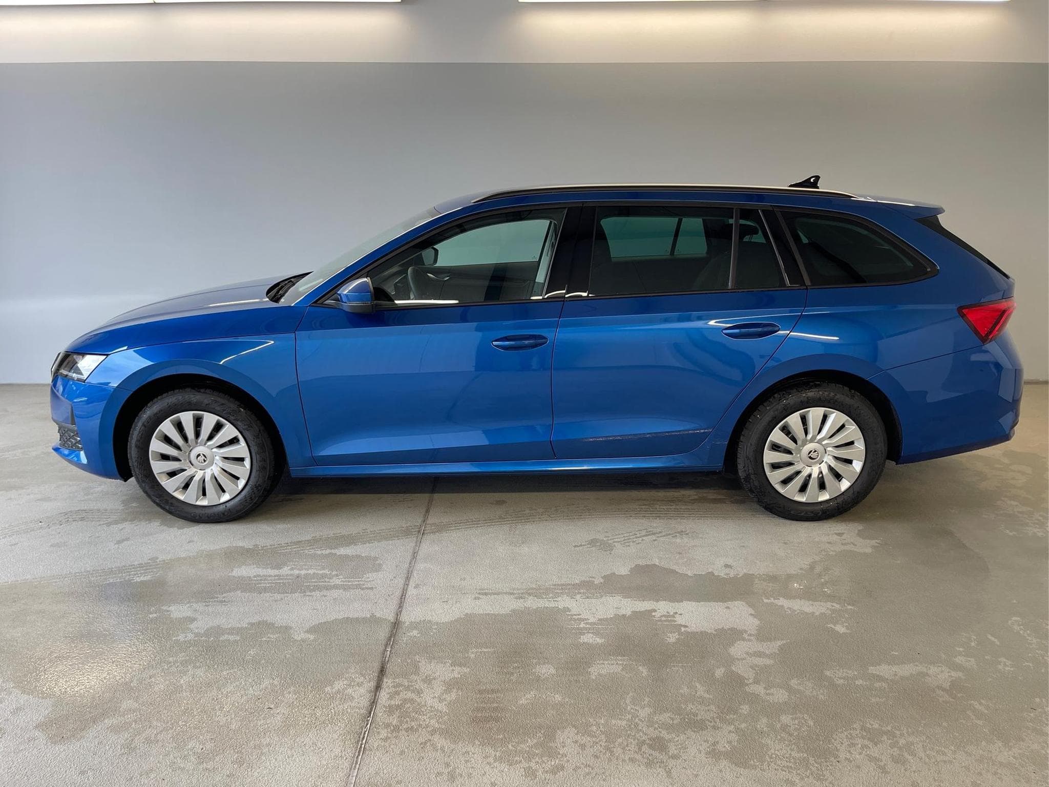 Skoda Octavia Essence (2026) - Foto 3