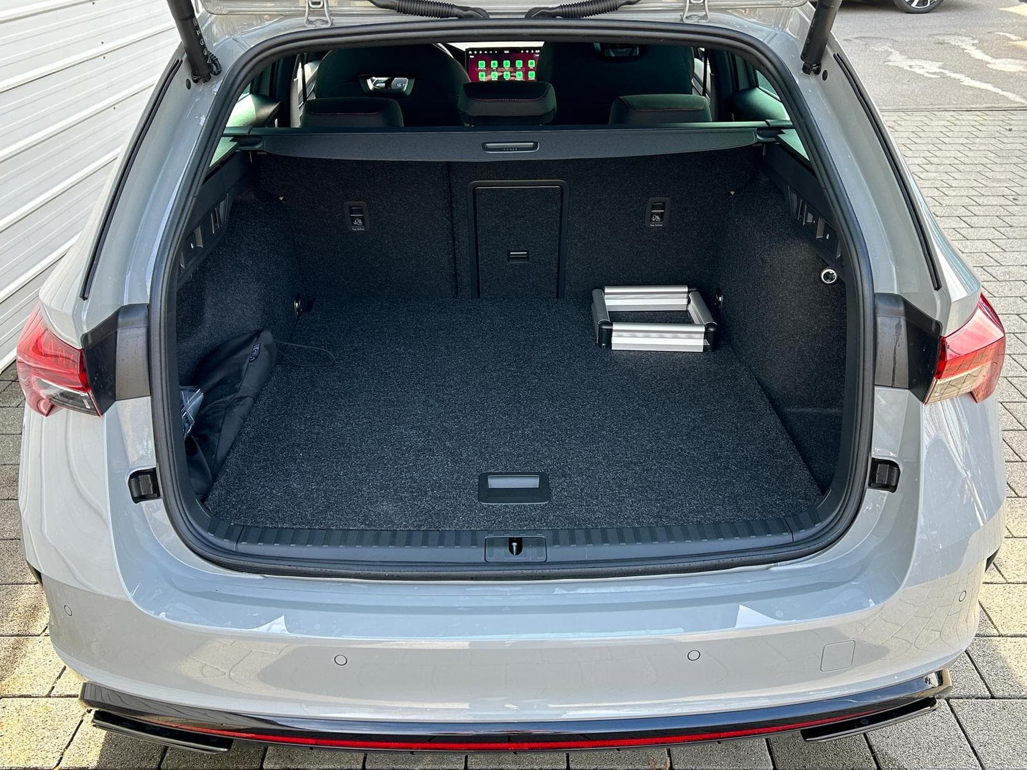 Skoda Octavia RS (2026) - Foto 16