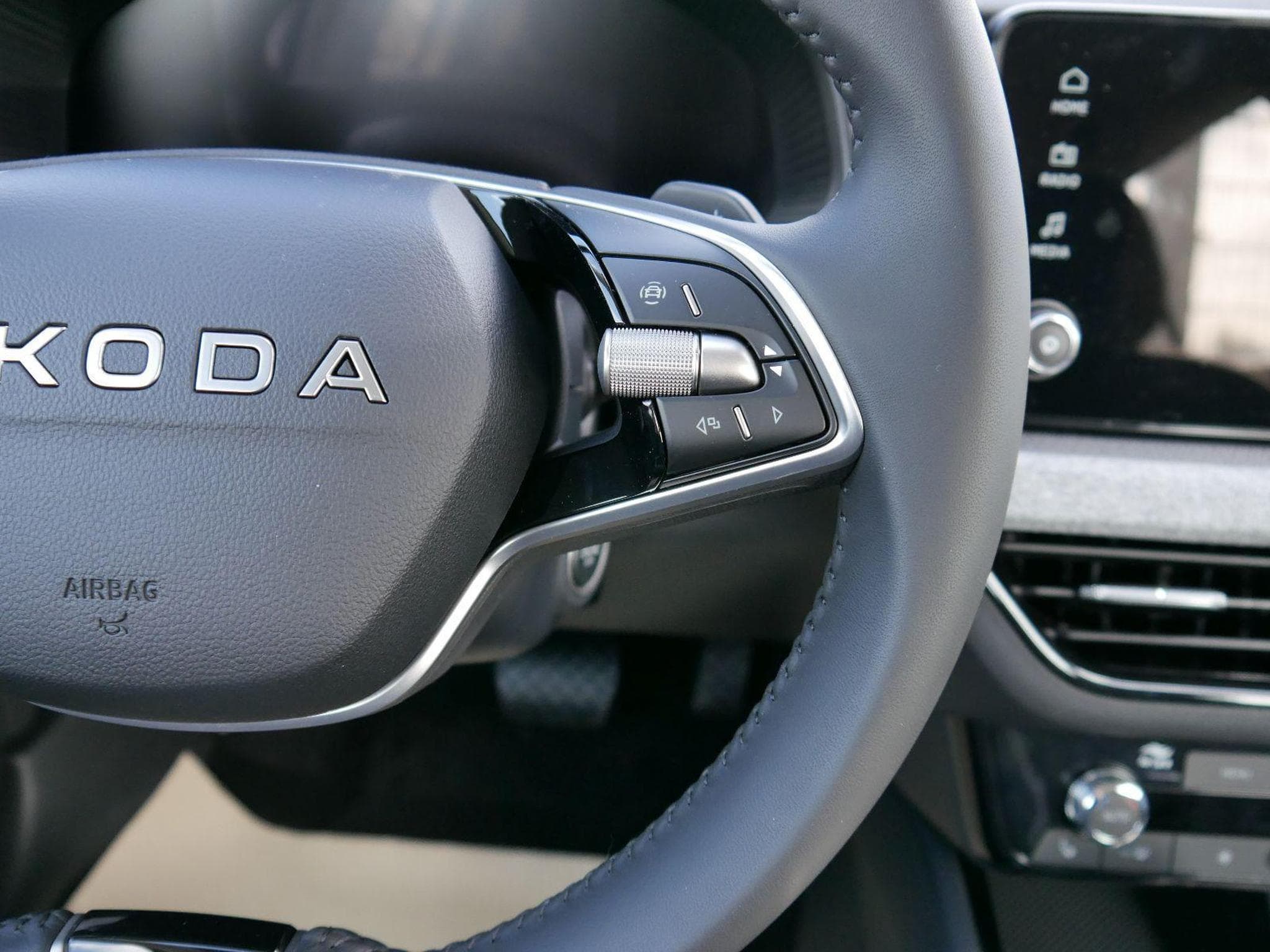 Skoda Kamiq Selection 1.5 TSI (2026) - Photo 14