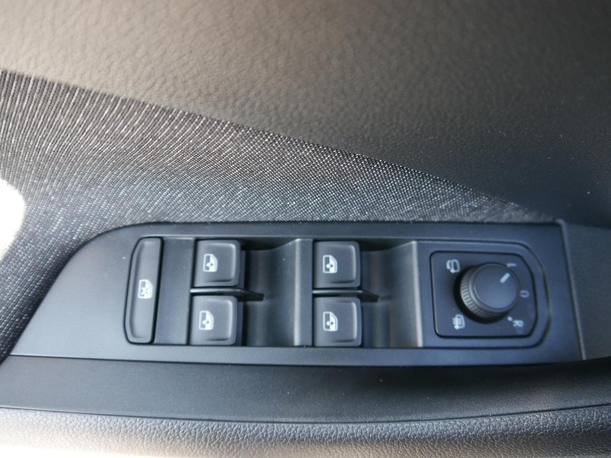 Skoda Kamiq Premium (2026) - Foto 10