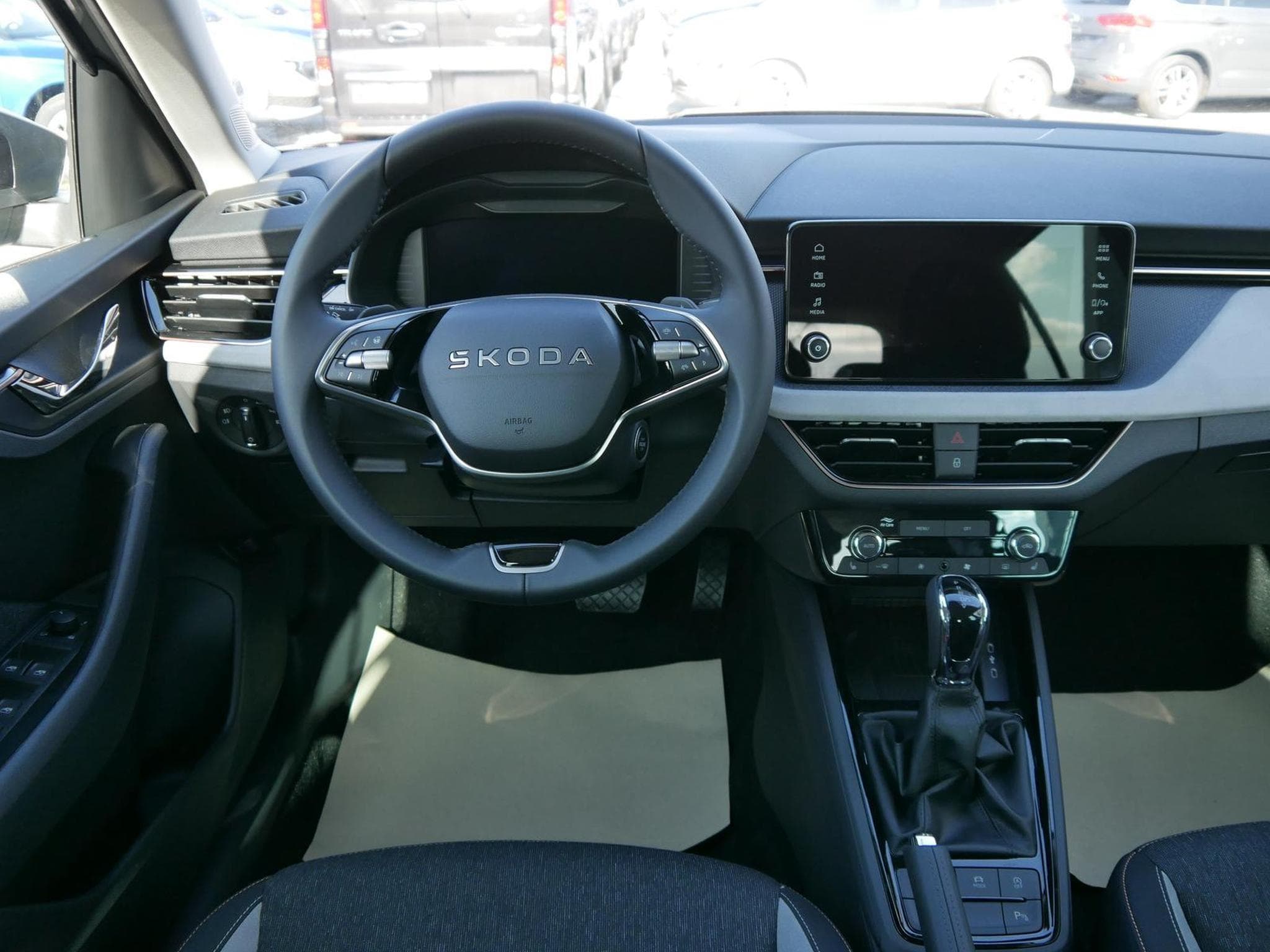 Skoda Kamiq Premium (2026) - Foto 12
