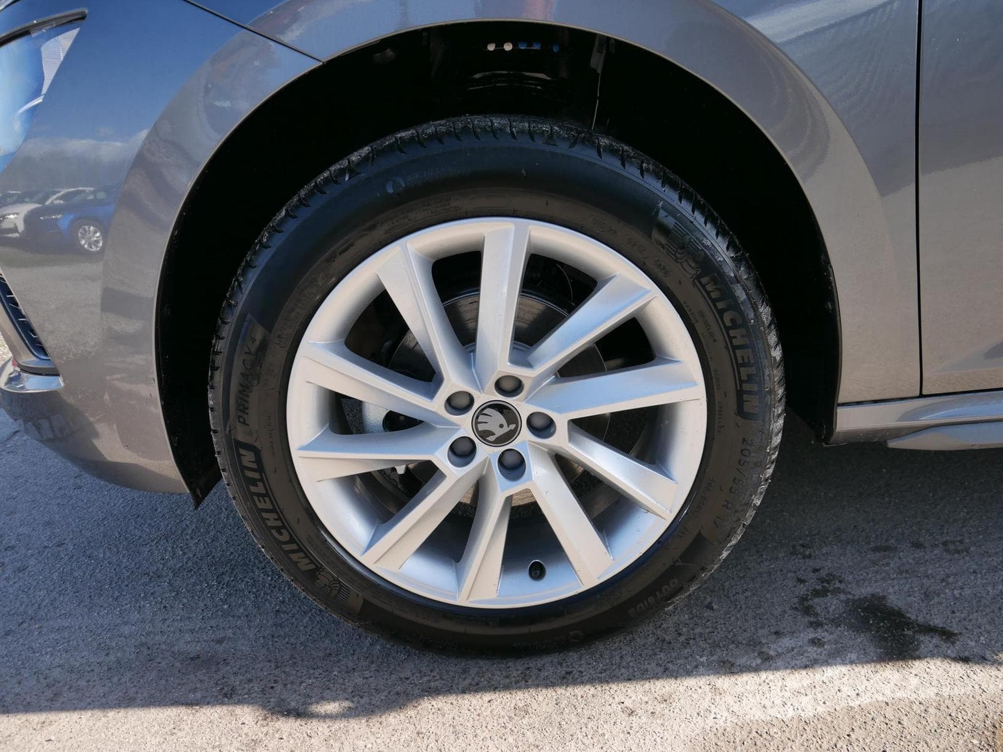 Skoda Kamiq Premium (2026) - Foto 4