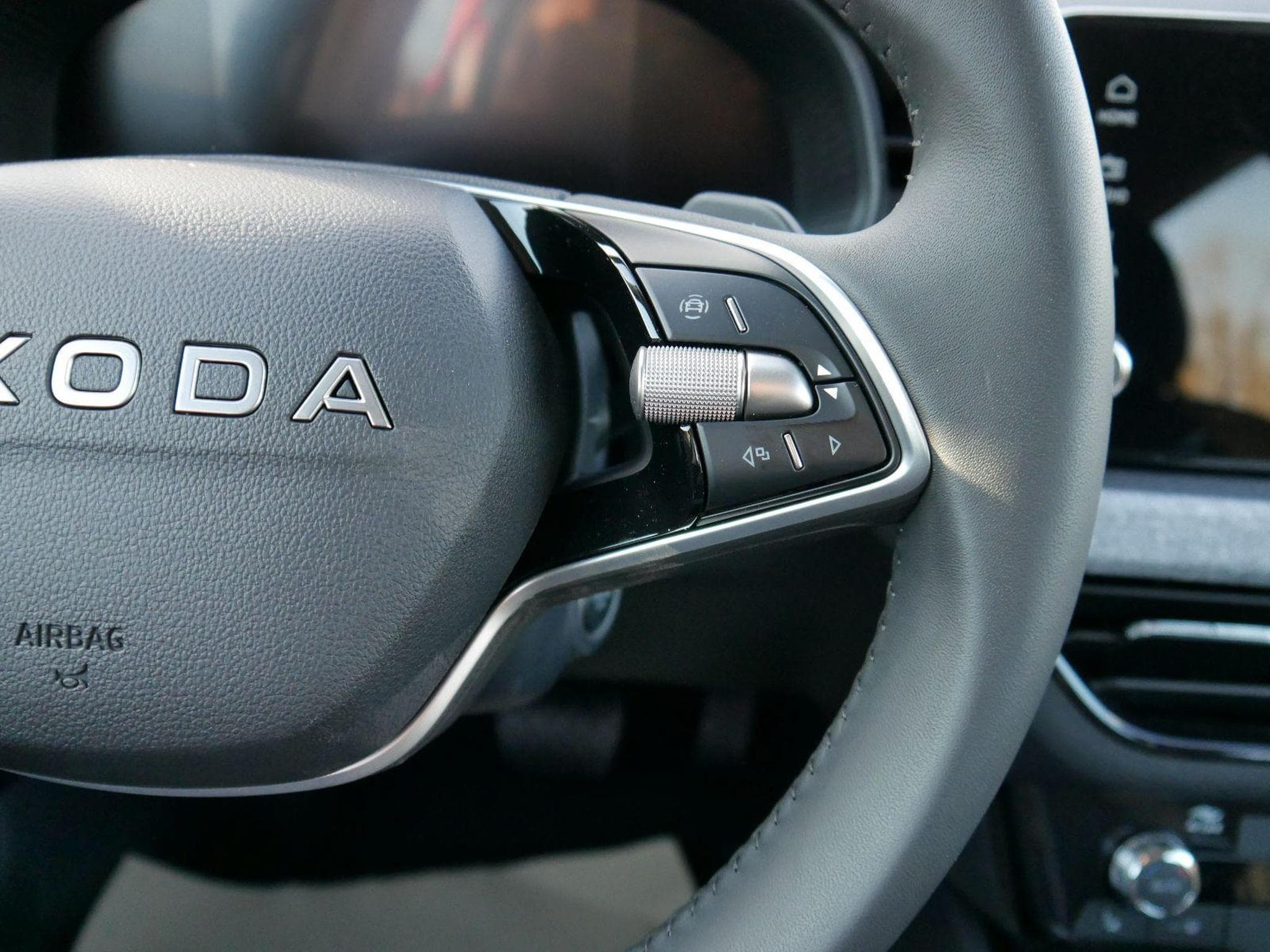 Skoda Kamiq Selection 1.5 TSI (2026) - Photo 11