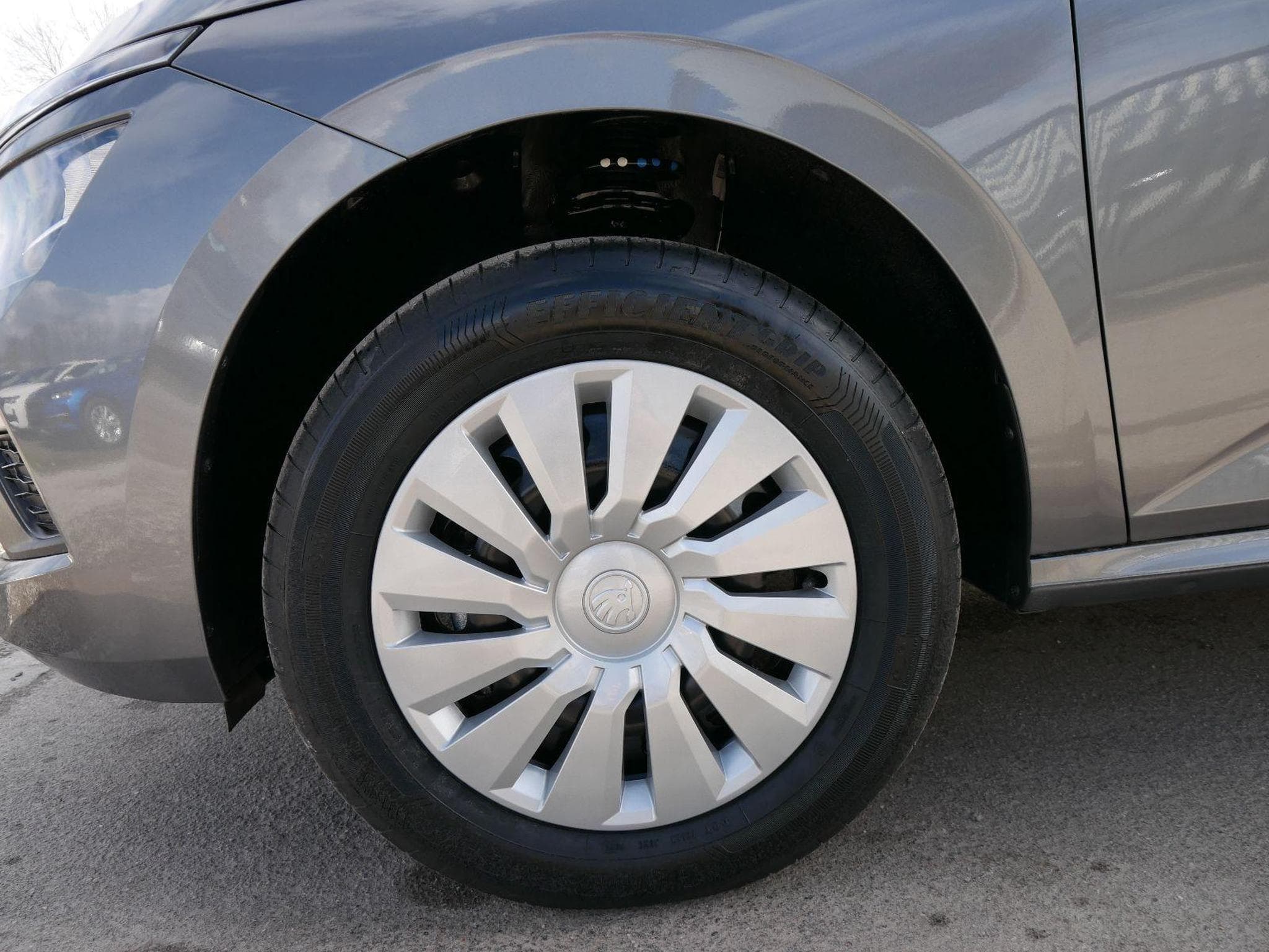 Skoda Kamiq Selection 1.5 TSI (2026) - Photo 4