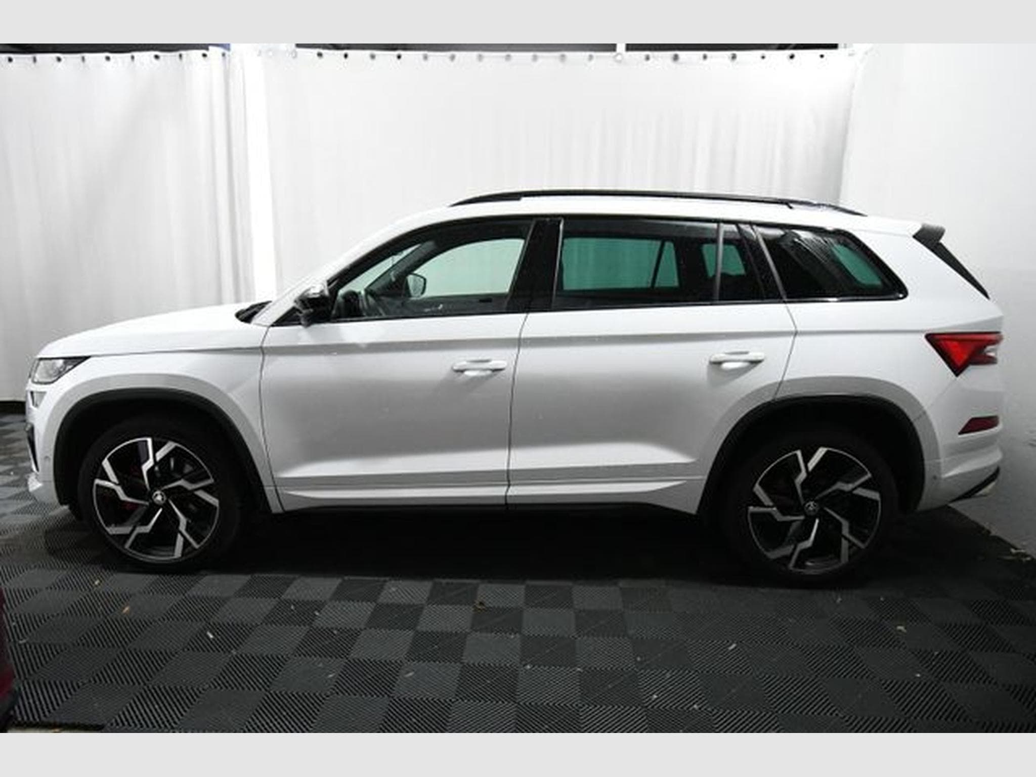 Skoda Kodiaq Kodiaq RS 4x4, AHK, Pano., Stand-Hzg., Leder (2023) - Photo 2