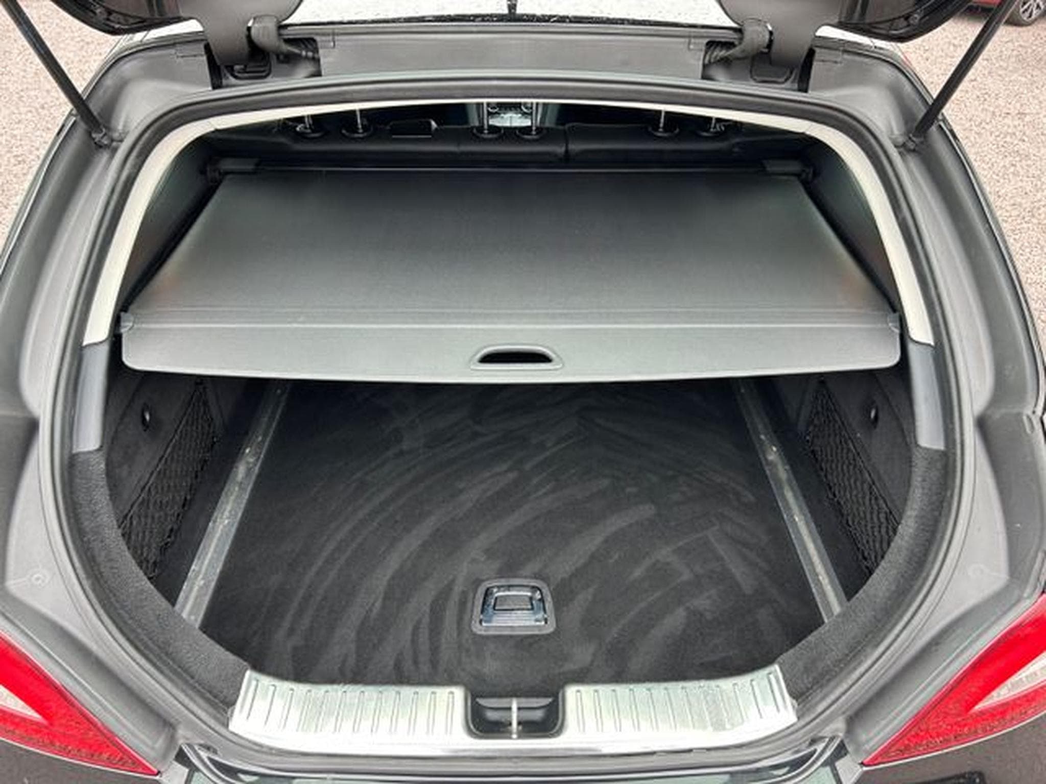 Mercedes CLS 250 CLS 250 d Shooting Brake 4Matic *Sport*Euro6* (2015) - Foto 23