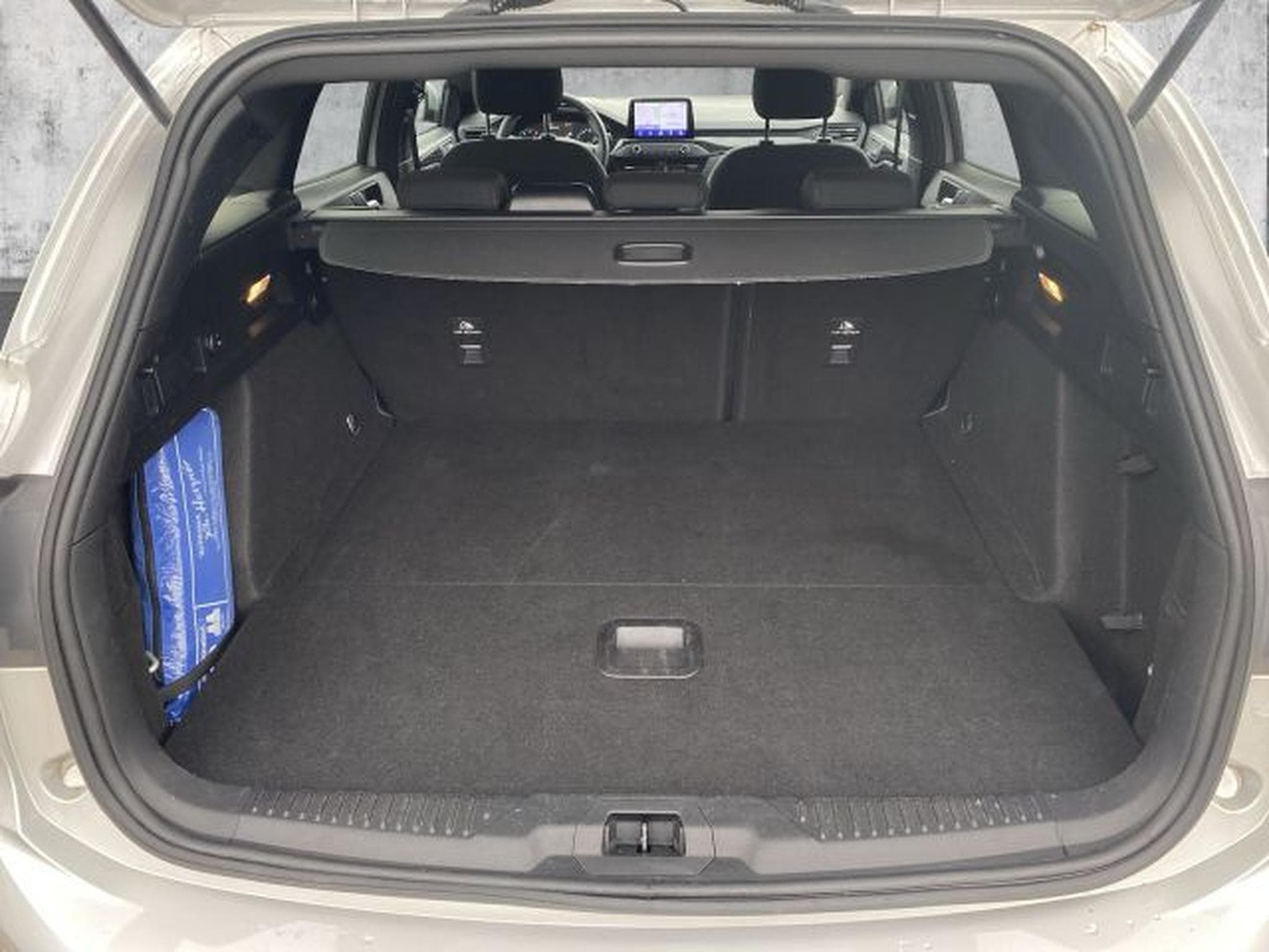 Ford Focus Focus Turnier 1.5 ST-Line NAVI RFK LED ACC SHZG (2021) - Foto 10
