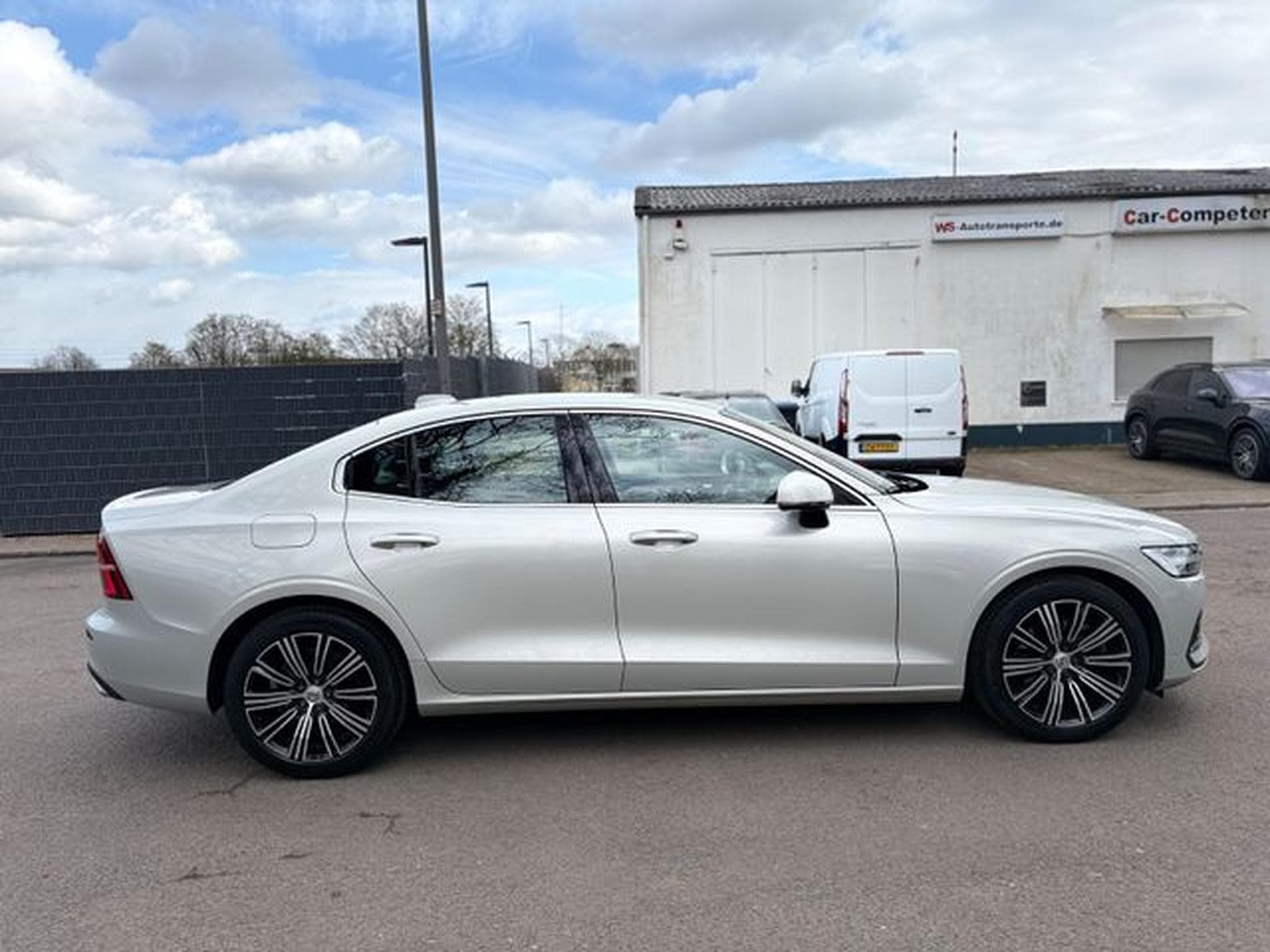 Volvo S60 S60 INSCRIPTION *AUT*VOLL-LED*360KAMERA*VIRTUAL* (2021) - Photo 12