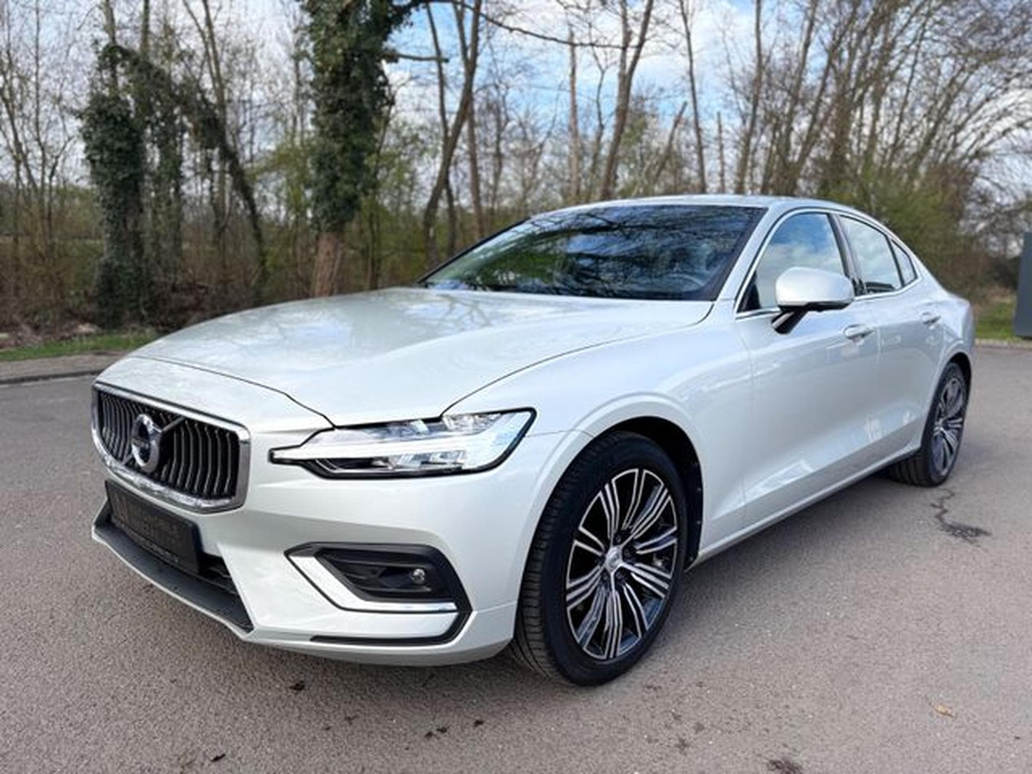 Volvo S60 S60 INSCRIPTION *AUT*VOLL-LED*360KAMERA*VIRTUAL* (2021) - Photo 2