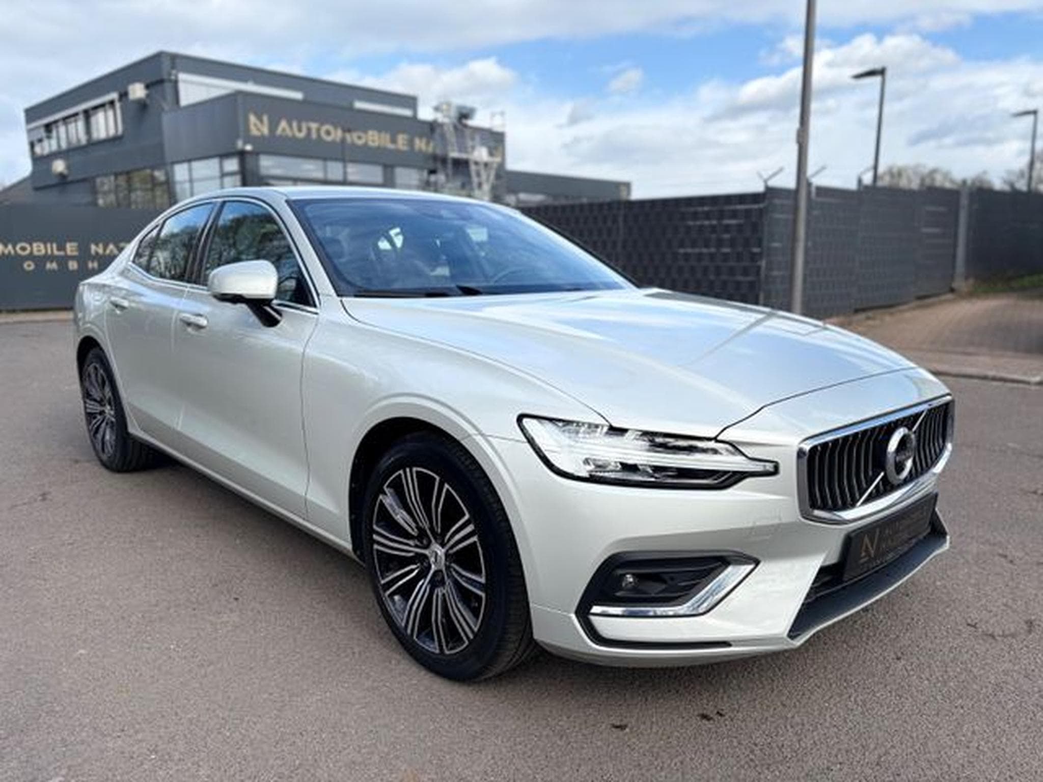 Volvo S60 S60 INSCRIPTION *AUT*VOLL-LED*360KAMERA*VIRTUAL* (2021) - Photo 5