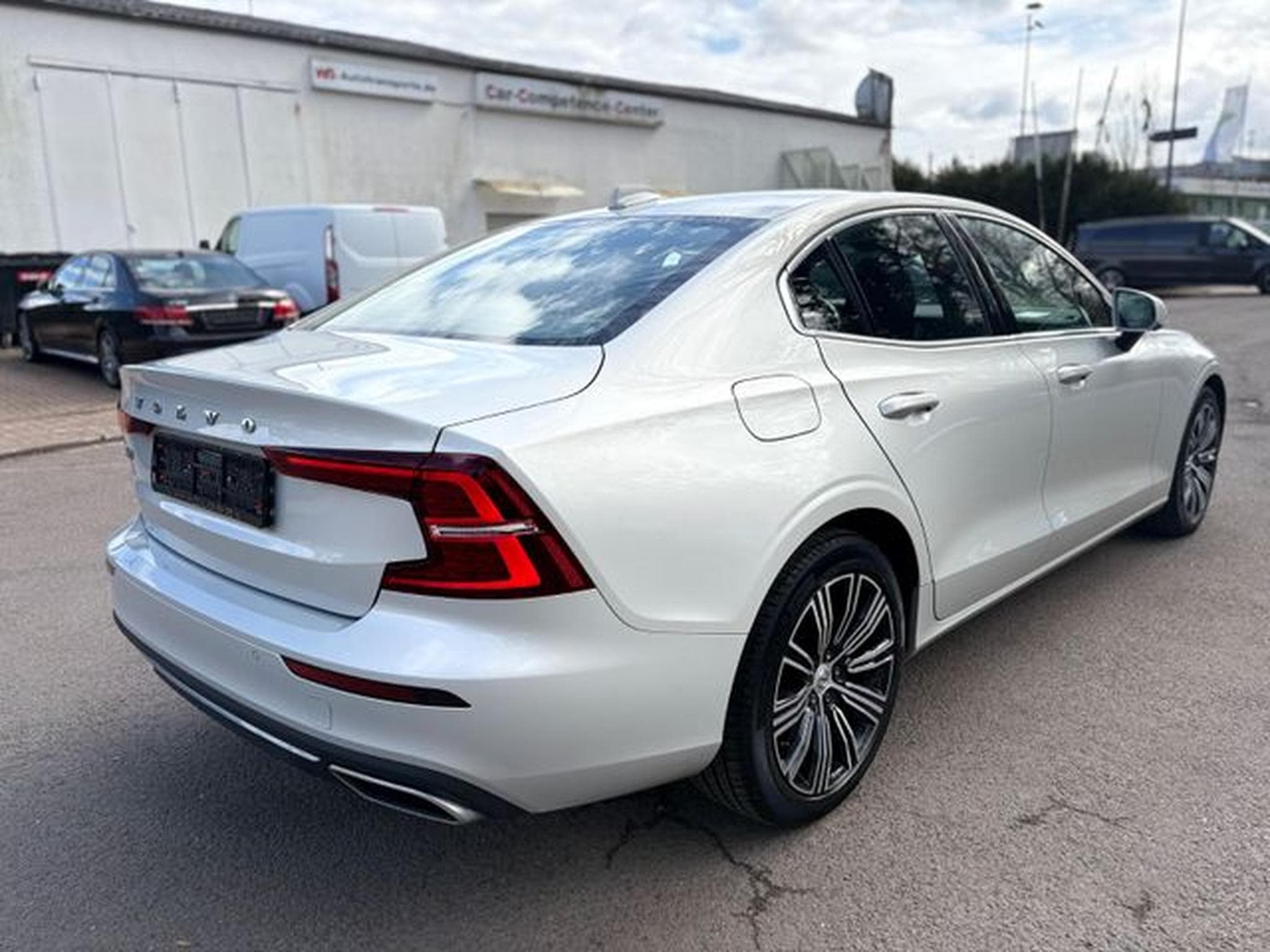 Volvo S60 S60 INSCRIPTION *AUT*VOLL-LED*360KAMERA*VIRTUAL* (2021) - Photo 7