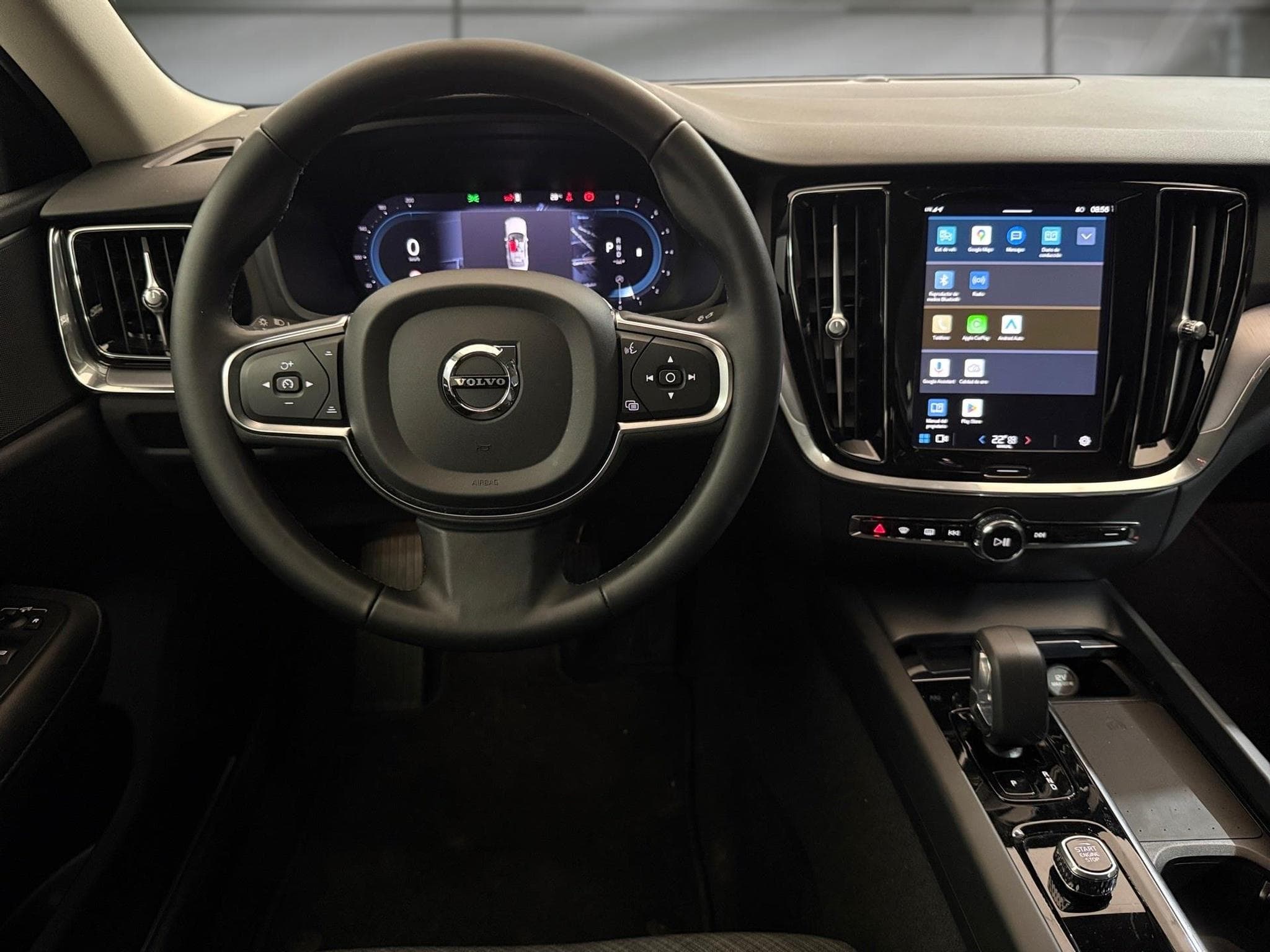 Volvo S60 -46% B4 MHEV 197cv BVA +GPS+CAM+LED+Options (2024) - Photo 8