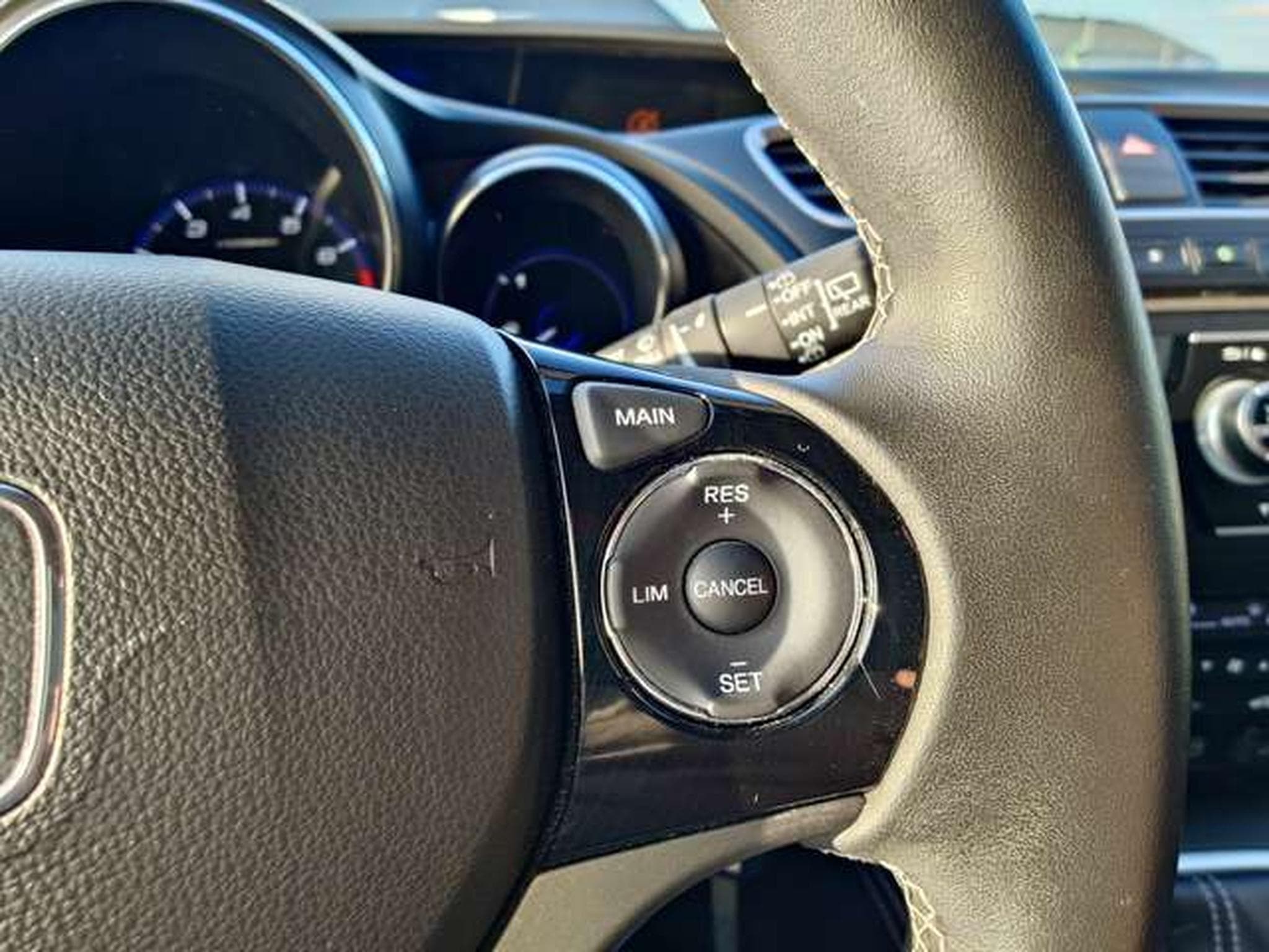 Honda Civic Civic 1.4i Elegance bvm6 (2015) - Photo 11