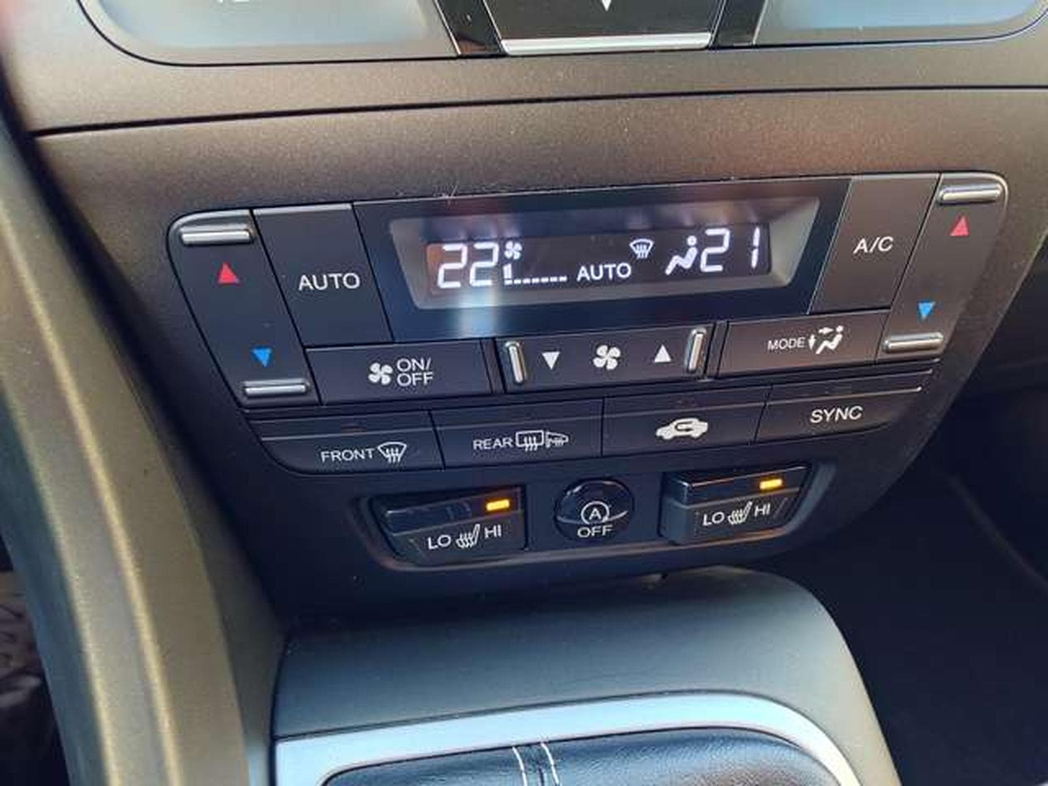 Honda Civic Civic 1.4i Elegance bvm6 (2015) - Photo 9
