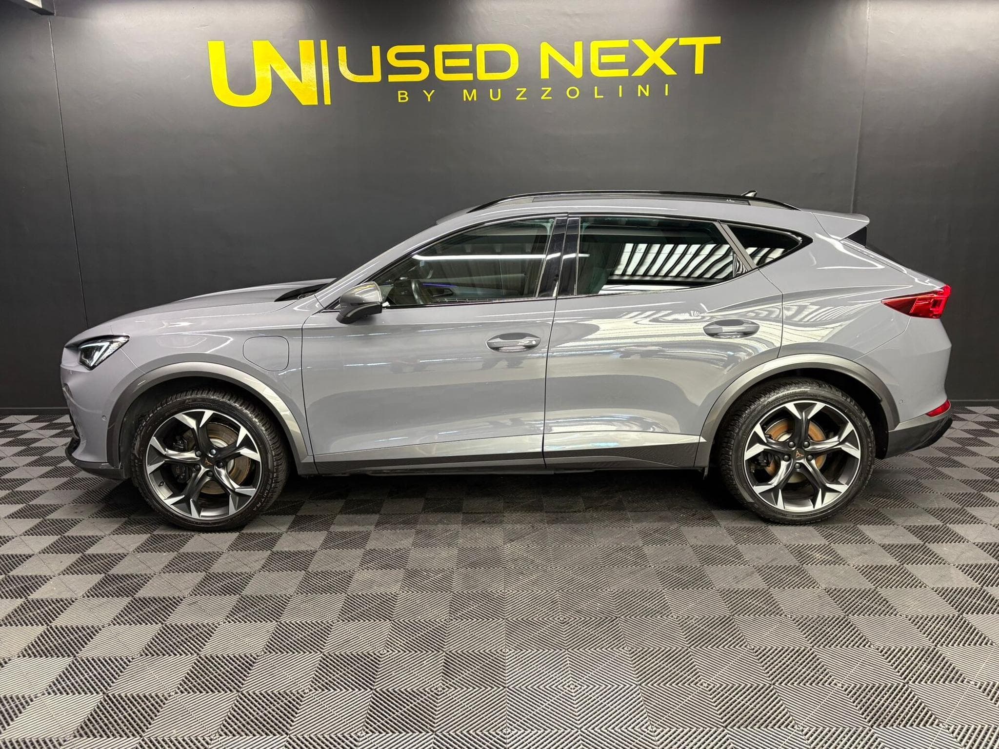 Cupra Formentor VZ 245cv PHEV CAMERA360/MATRIX/ATTELAGE (2023) - Photo 2