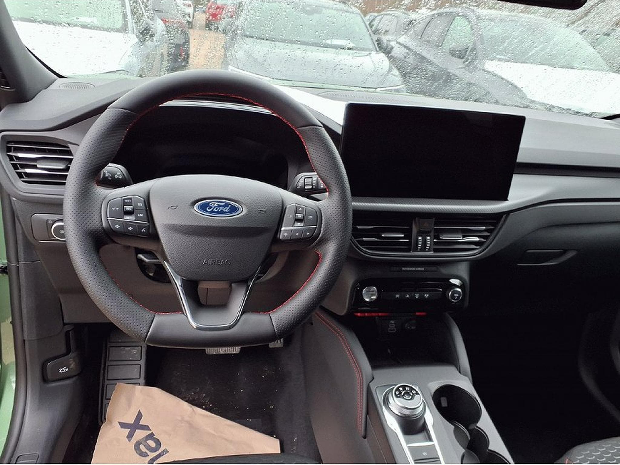 Ford Kuga (2024) - Foto 7