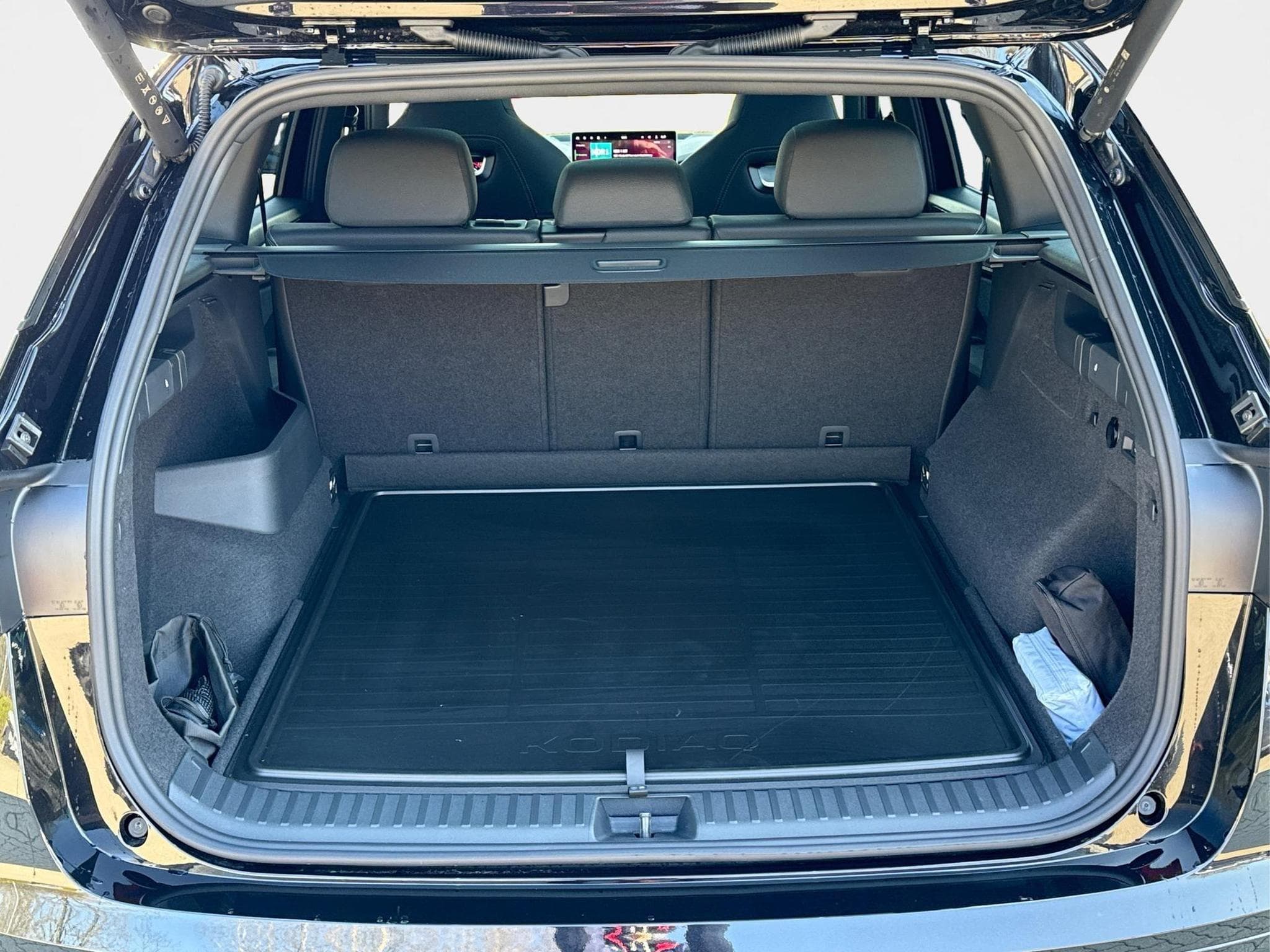 Skoda Kodiaq Sportline (2026) - Foto 11