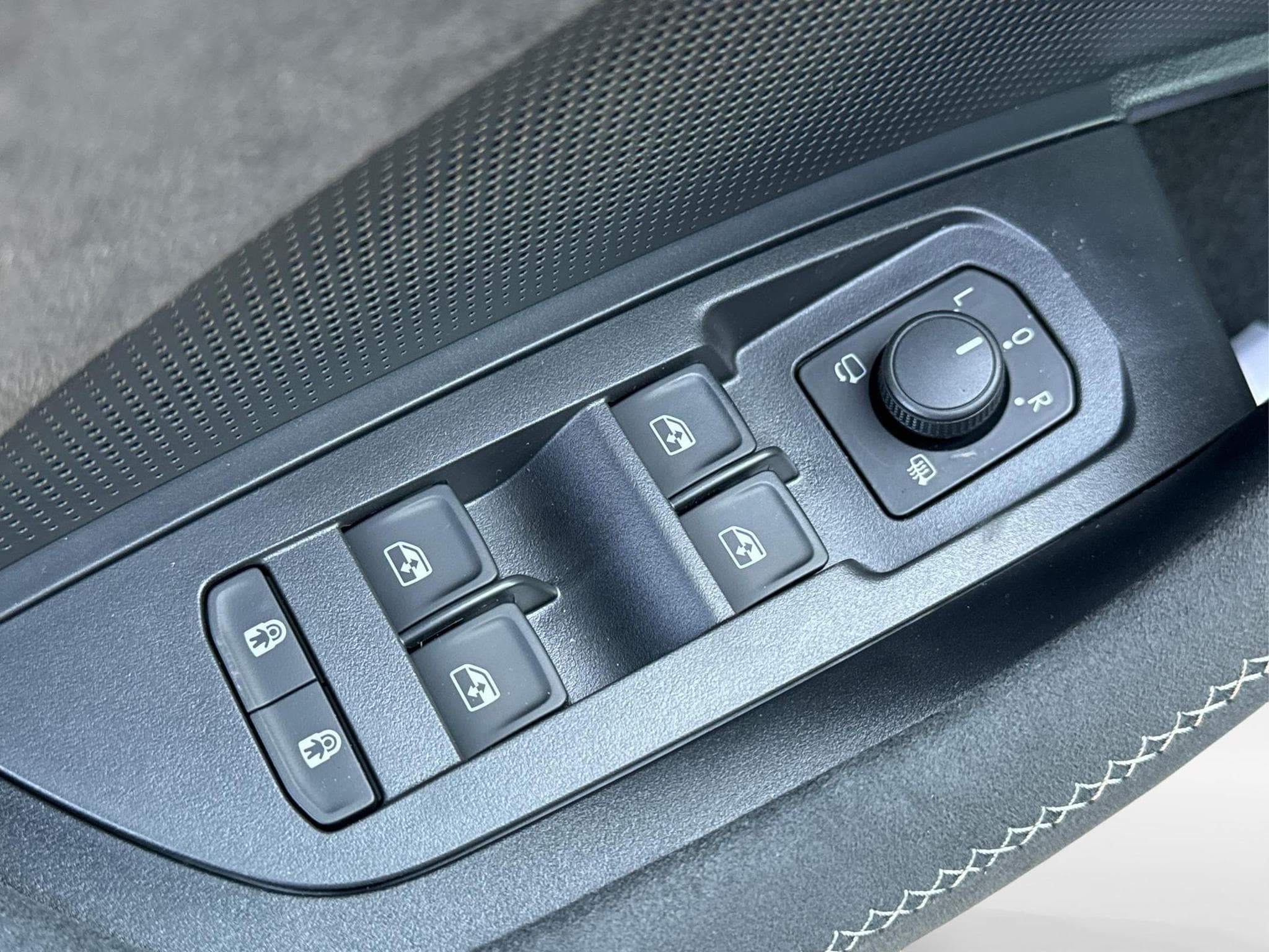 Skoda Kodiaq Sportline (2026) - Foto 16