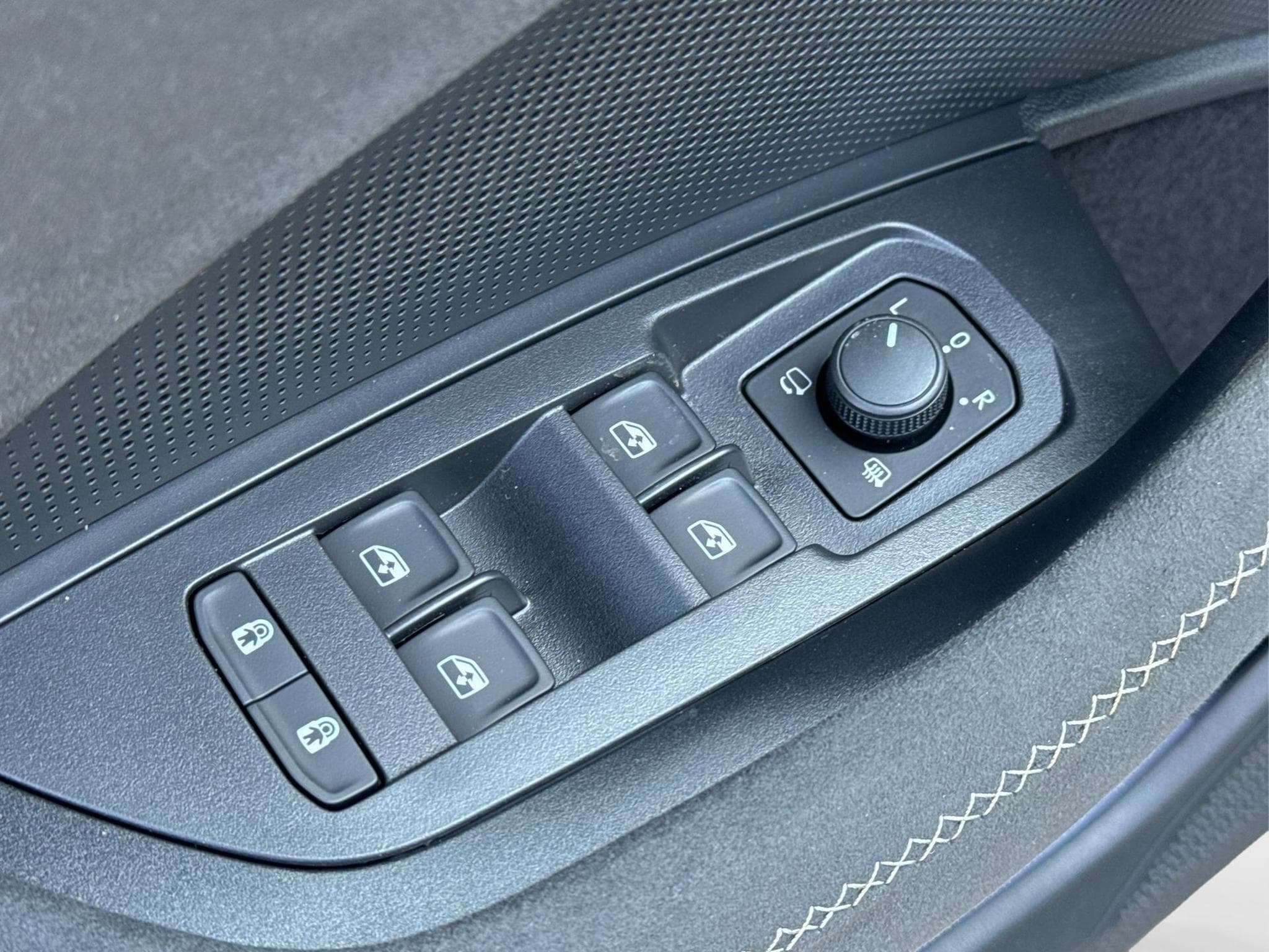 Skoda Kodiaq Sportline (2026) - Foto 22