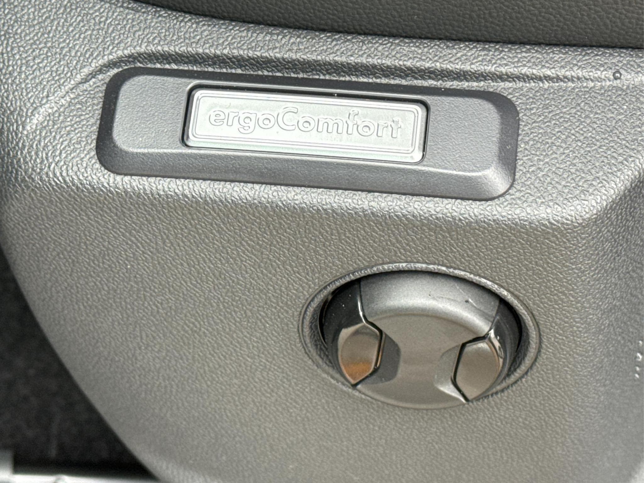 VW Caddy Style (2026) - Foto 18