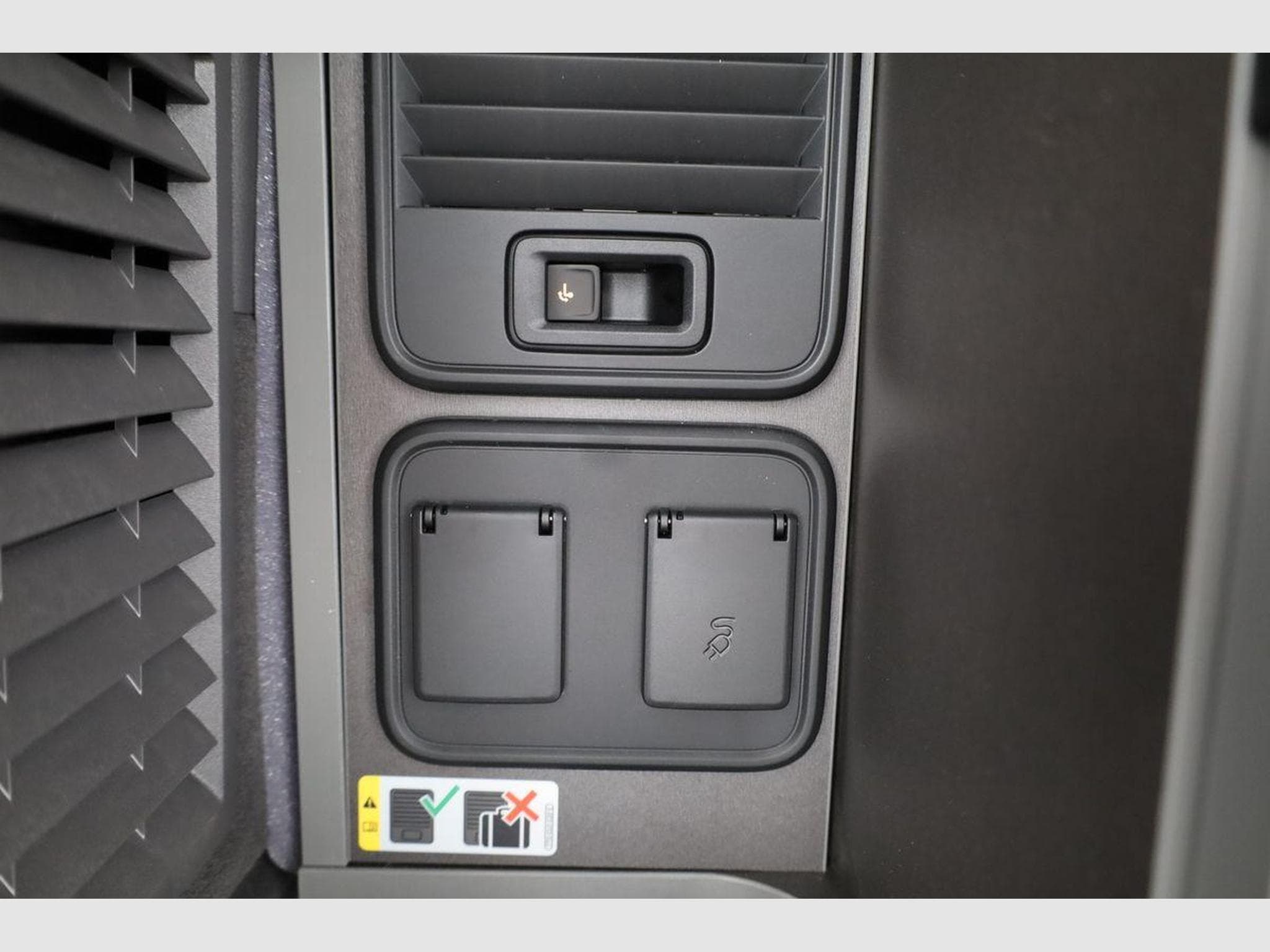 VW California Beach Camper TDI (2025) - Foto 12