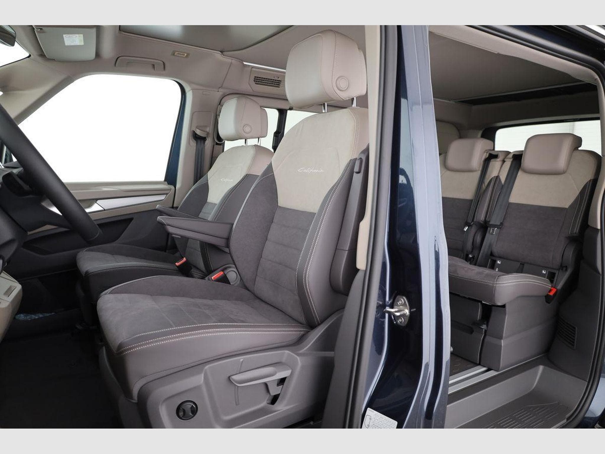 VW California Beach Camper TDI (2025) - Foto 9