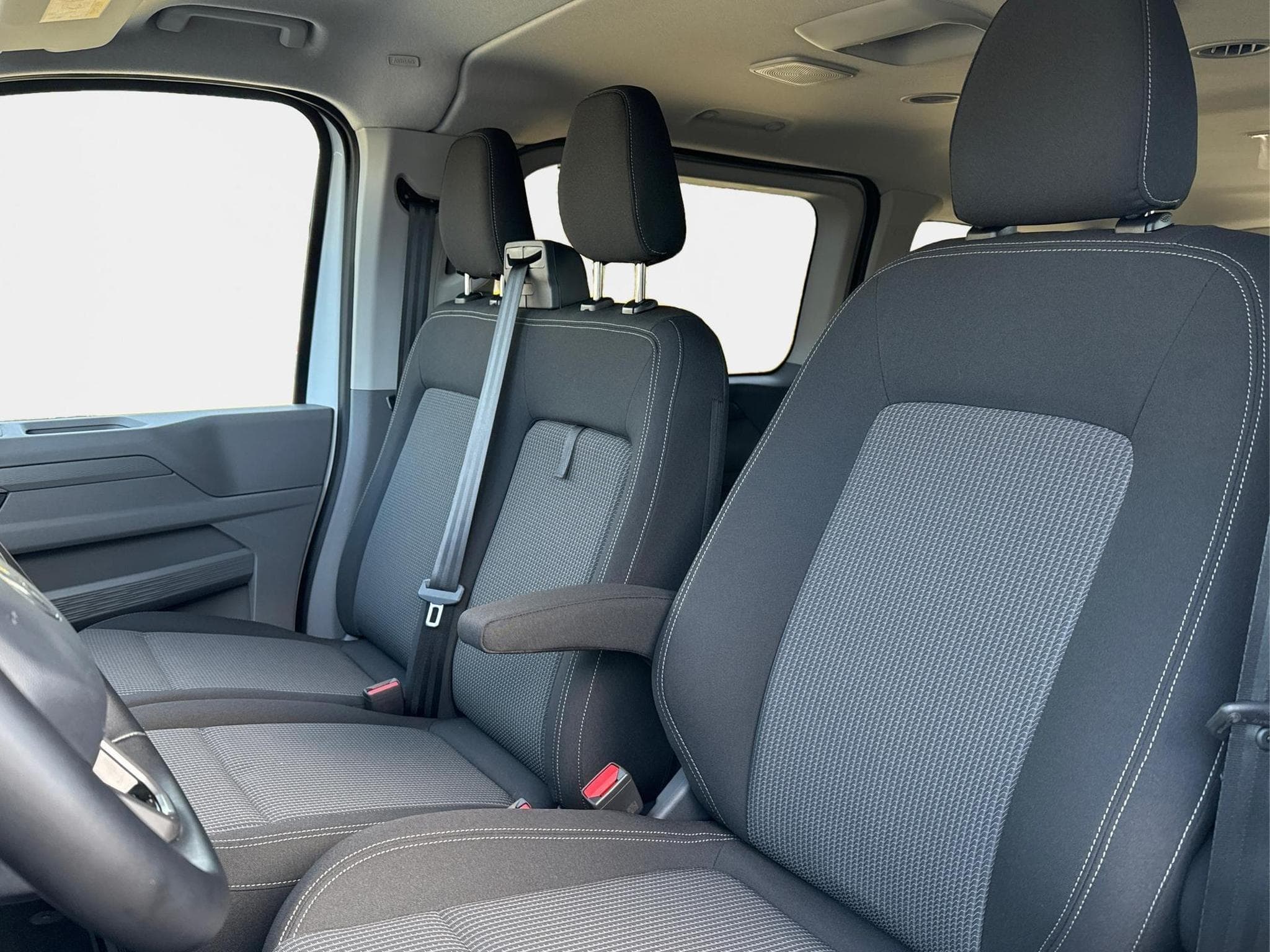 VW T7 Basis (2026) - Foto 14